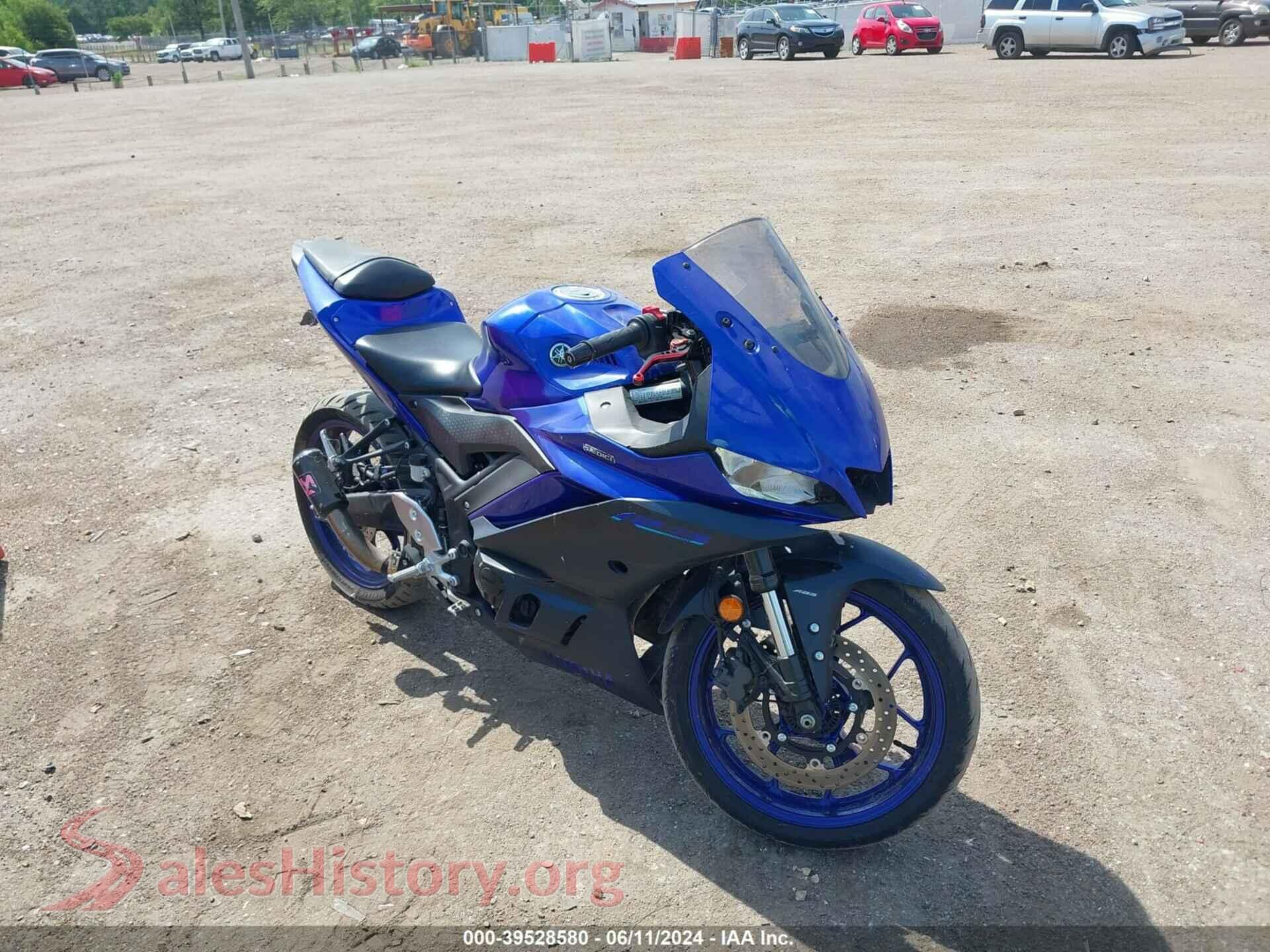 2022 YAMAHA YZFR3 — VIN MH3RH18Y3NK008509
