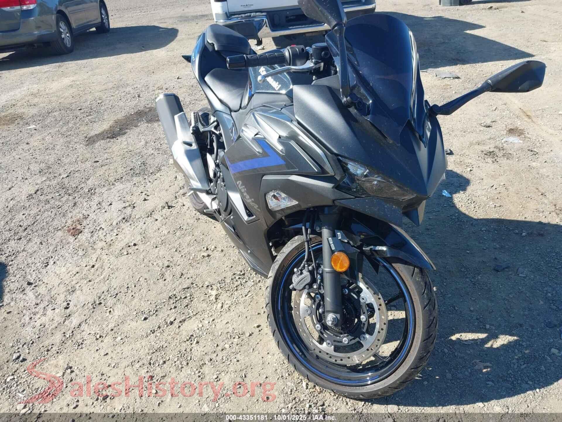 2025 KAWASAKI EX500 — VIN ML5EXGG18SDA65678