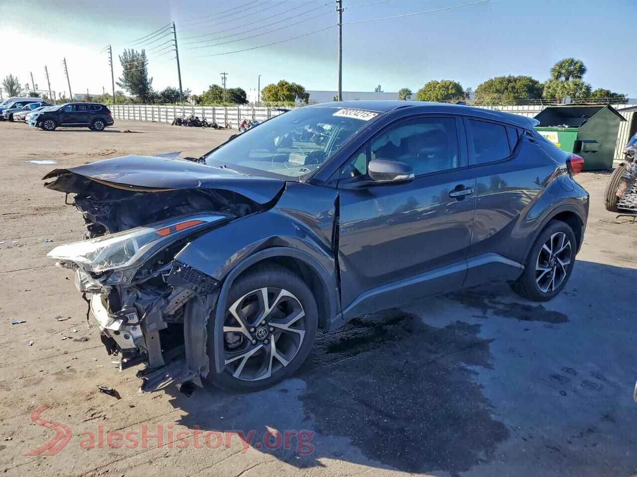 2019 TOYOTA C-HR — VIN NMTKHMBX9KR082196