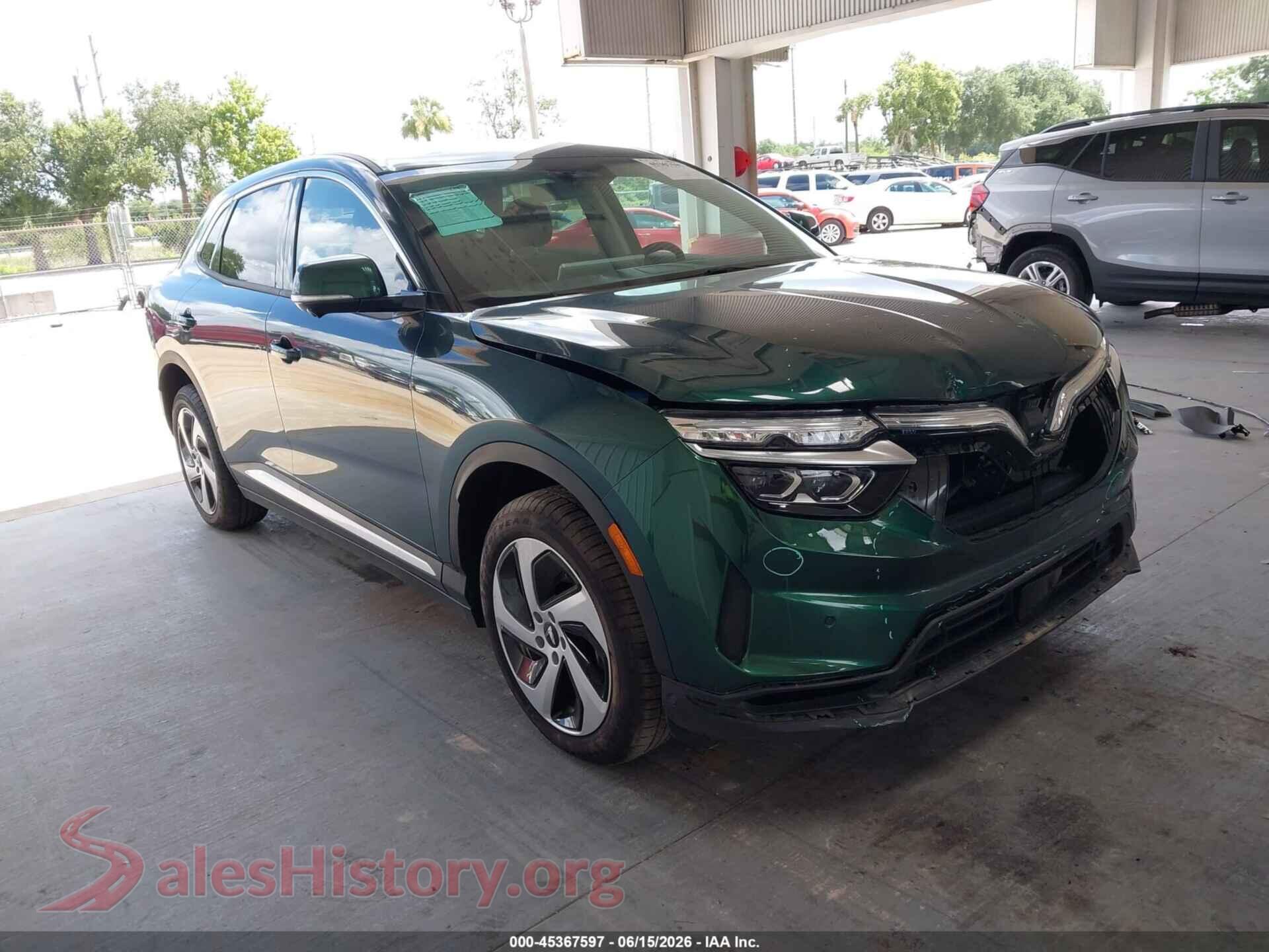 2025 VINFAST VF 8 — VIN RLLV1AEB7SH011896