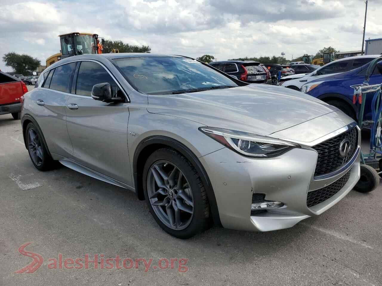 2017 INFINITI QX30 — VIN SJKCH5CP5HA018122