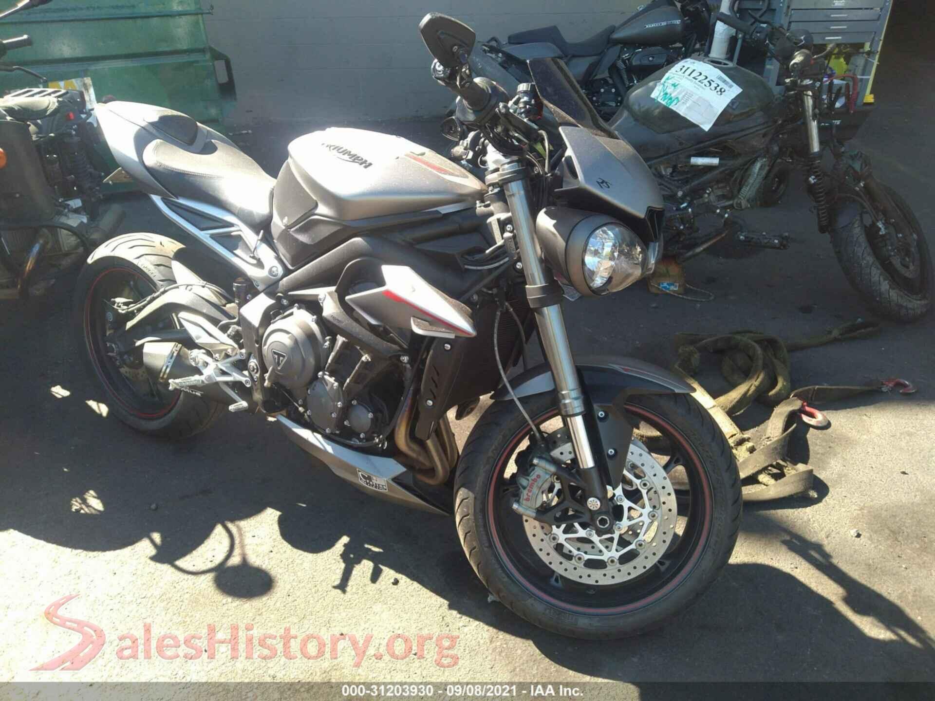 2018 Triumph Motorcycle Street Triple — VIN SMTA464S2JT895774