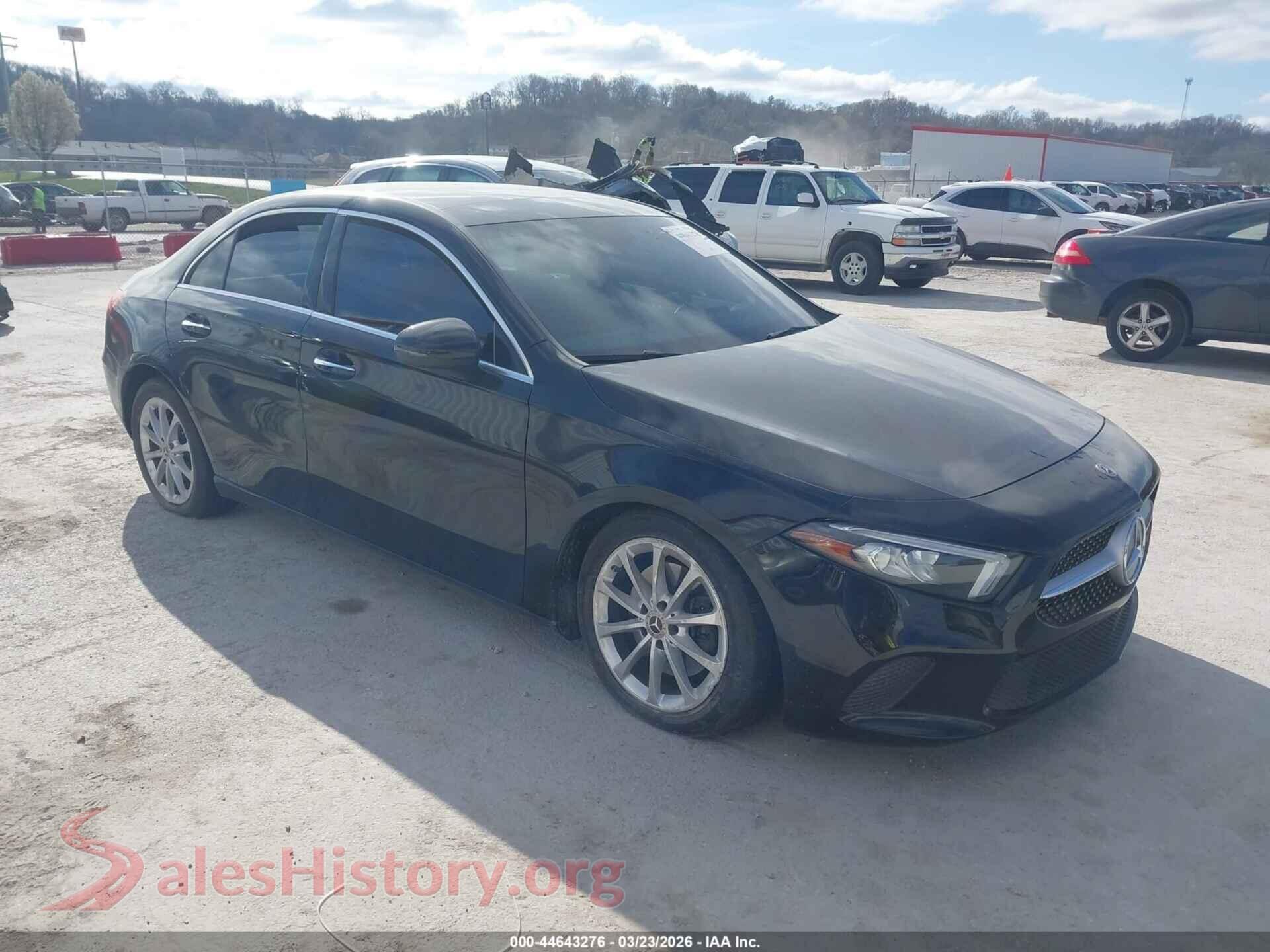 2021 MERCEDES-BENZ A 220 — VIN W1K3G4EB6MJ299980