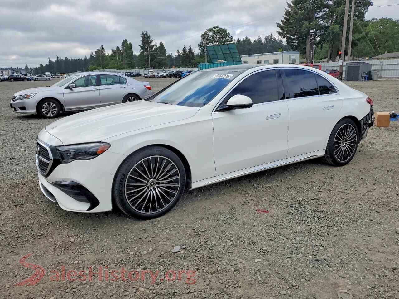 2024 MERCEDES-BENZ E-CLASS — VIN W1KLF4HB9RA041880