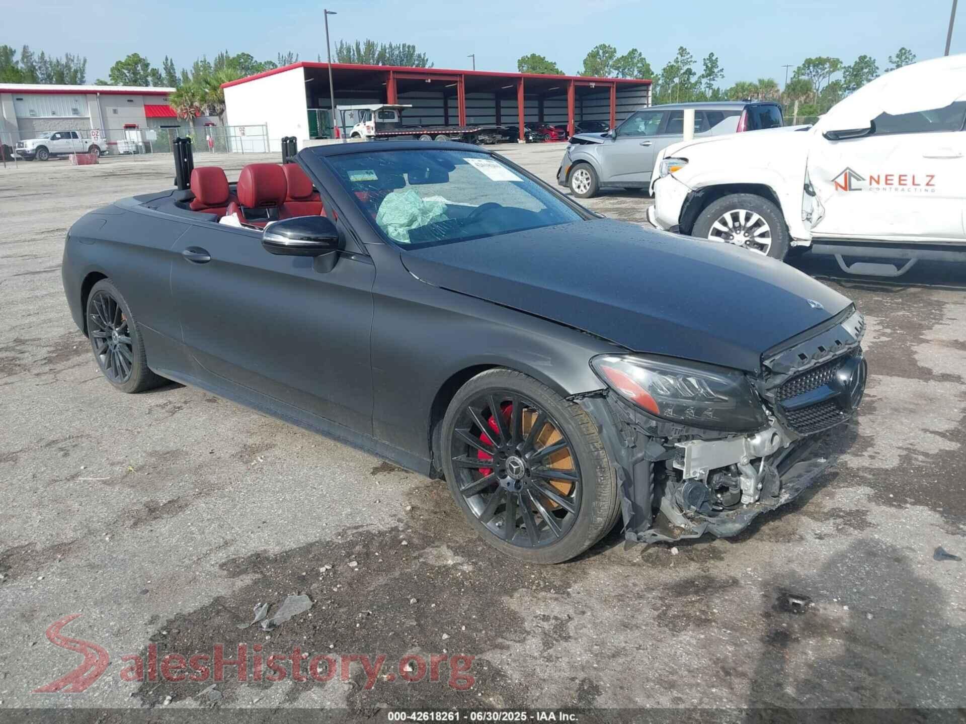 2020 MERCEDES-BENZ C 300 — VIN W1KWK8DB3LF998134