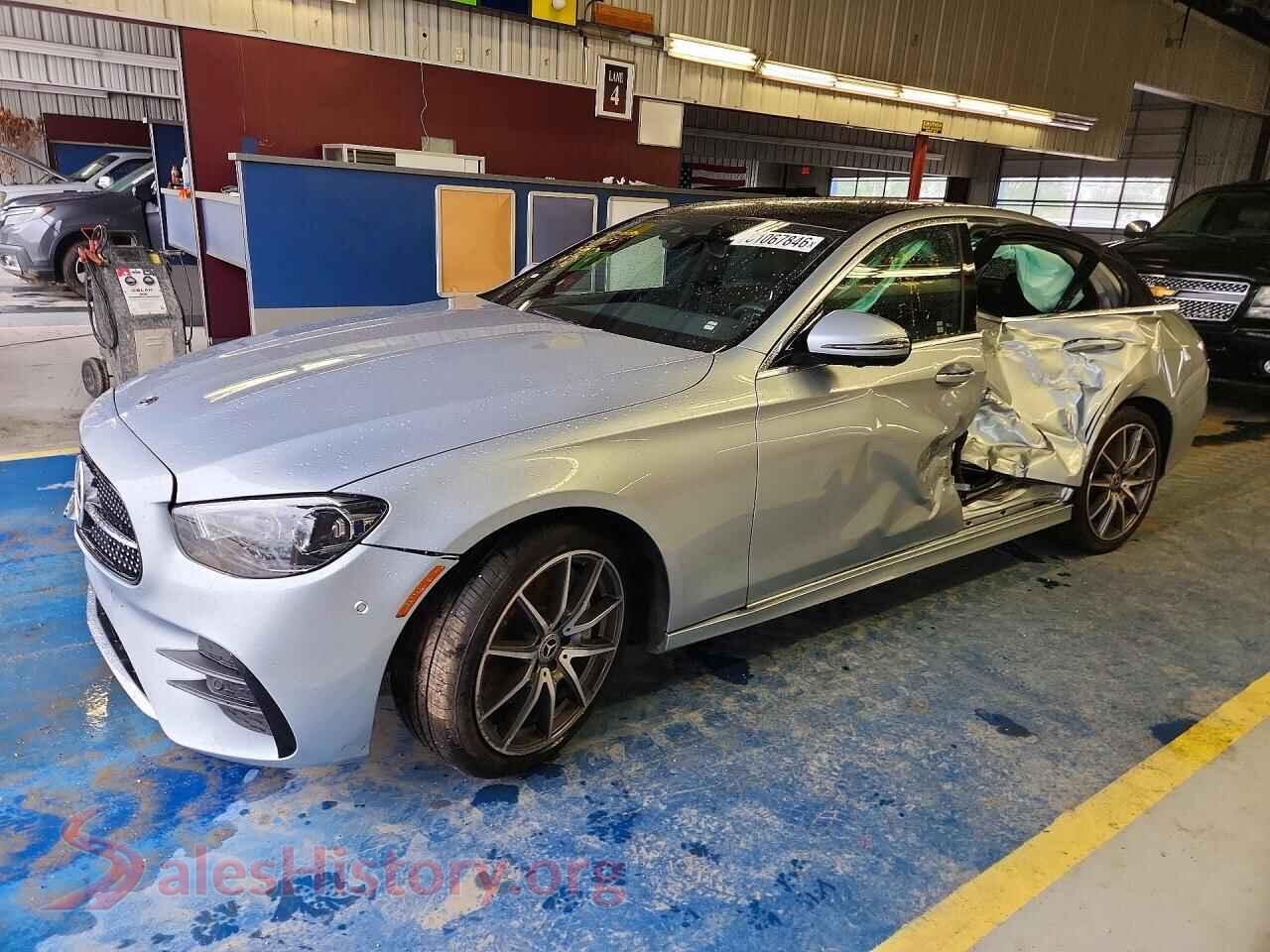 2023 MERCEDES-BENZ E-CLASS — VIN W1KZF5KB5PB158775