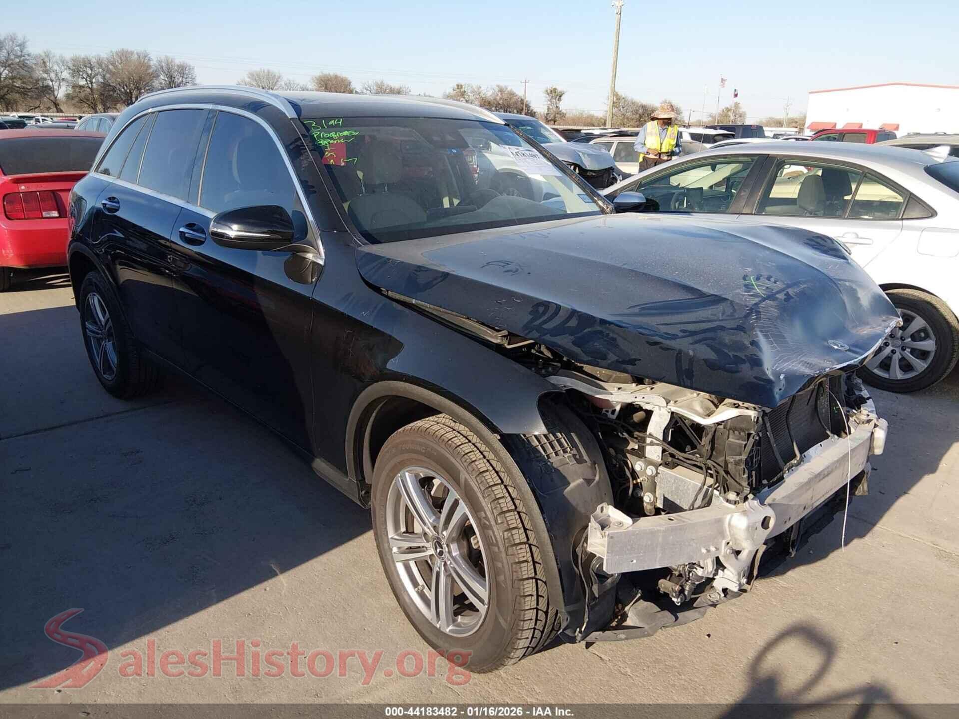 2022 MERCEDES-BENZ GLC 300 — VIN W1N0G8DB0NG078825