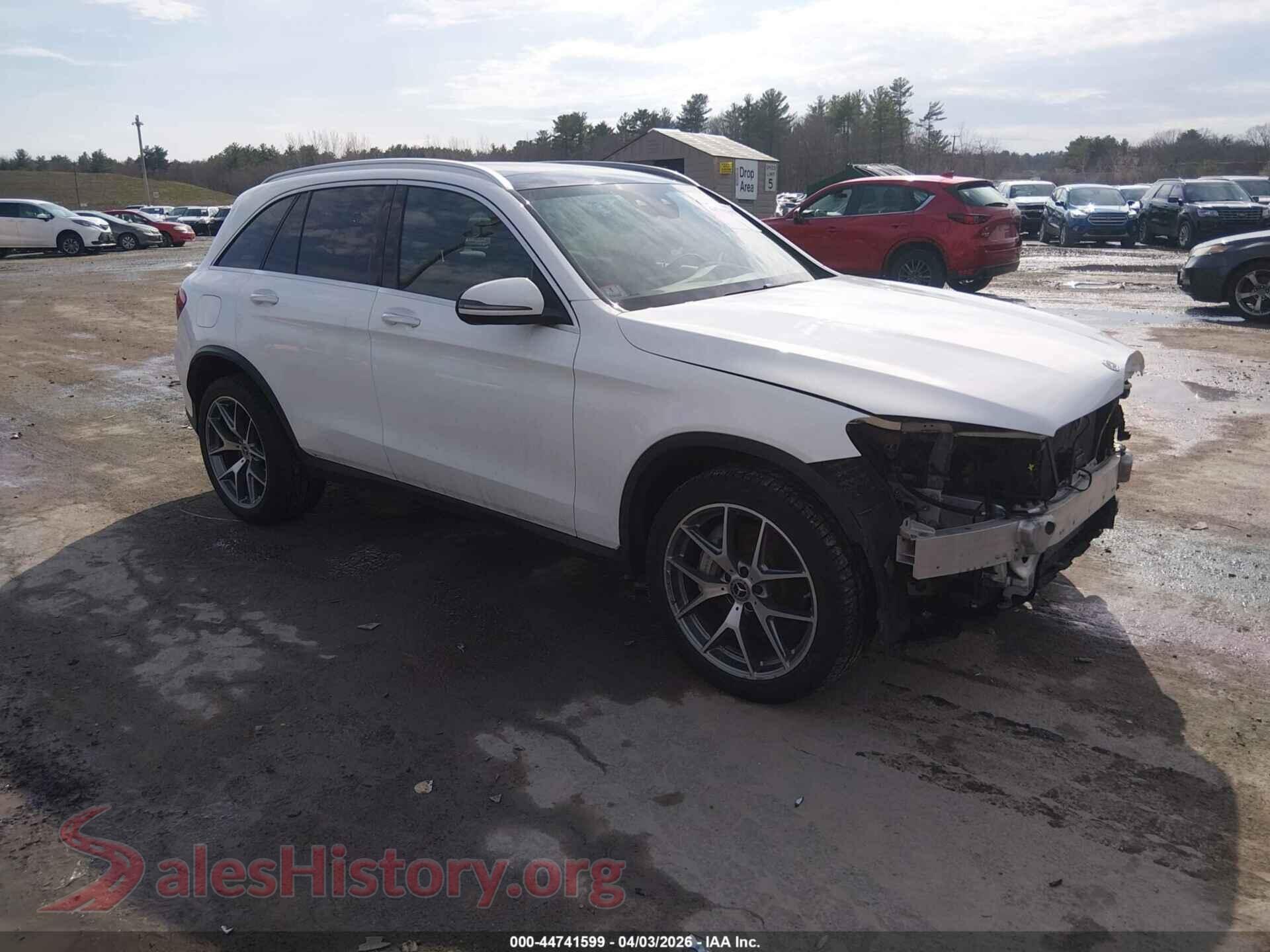 2020 MERCEDES-BENZ GLC 300 — VIN W1N0G8EB9LF844729