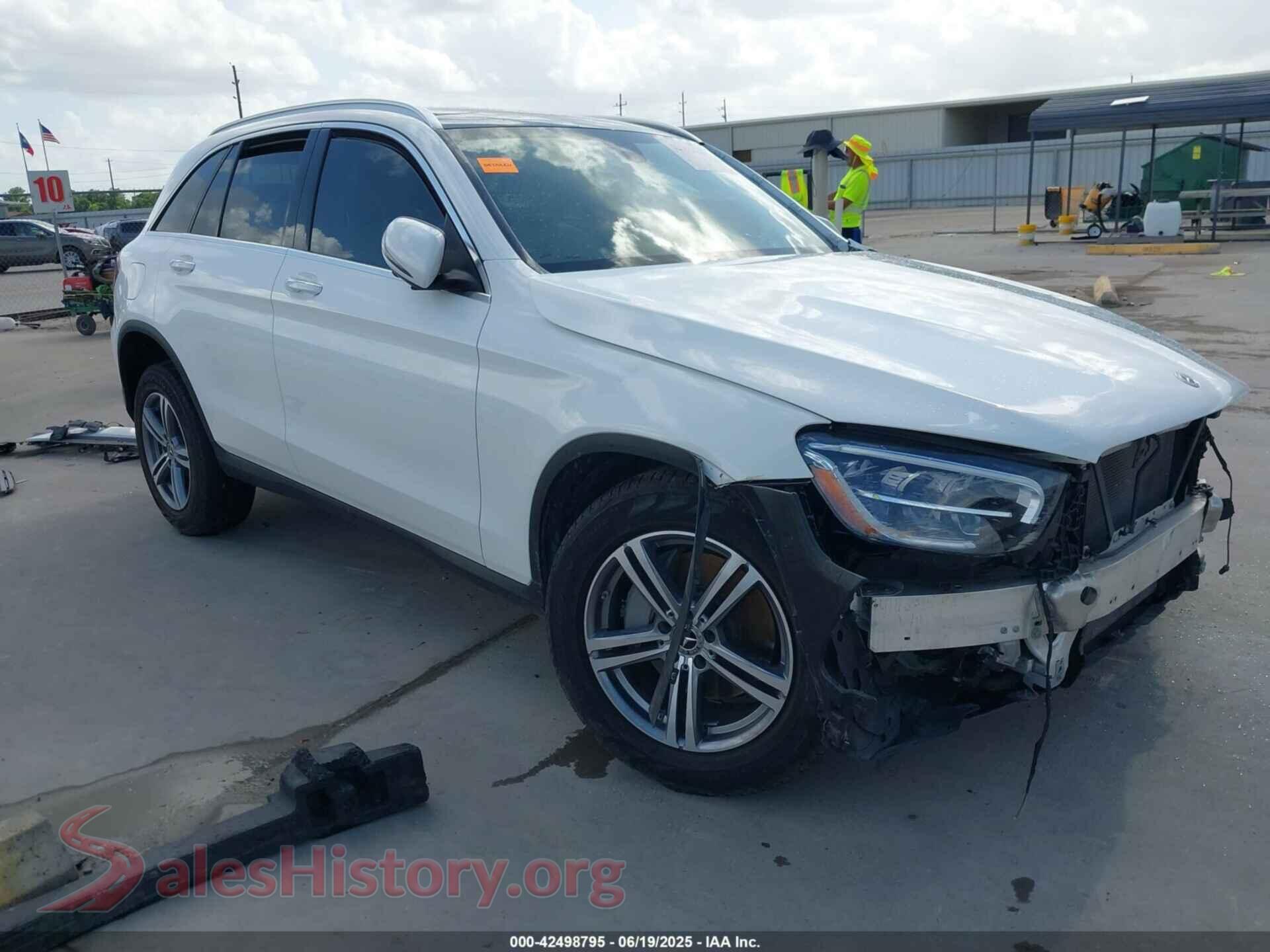 2021 MERCEDES-BENZ GLC 300 — VIN W1N0G8EBXMV314888