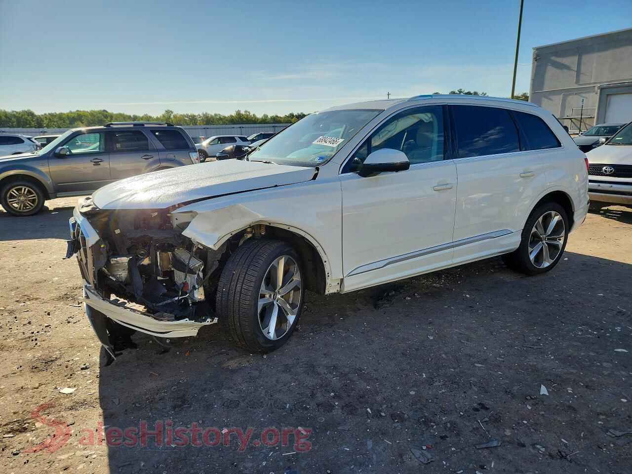 2021 AUDI Q7 — VIN WA1LXAF77MD030074