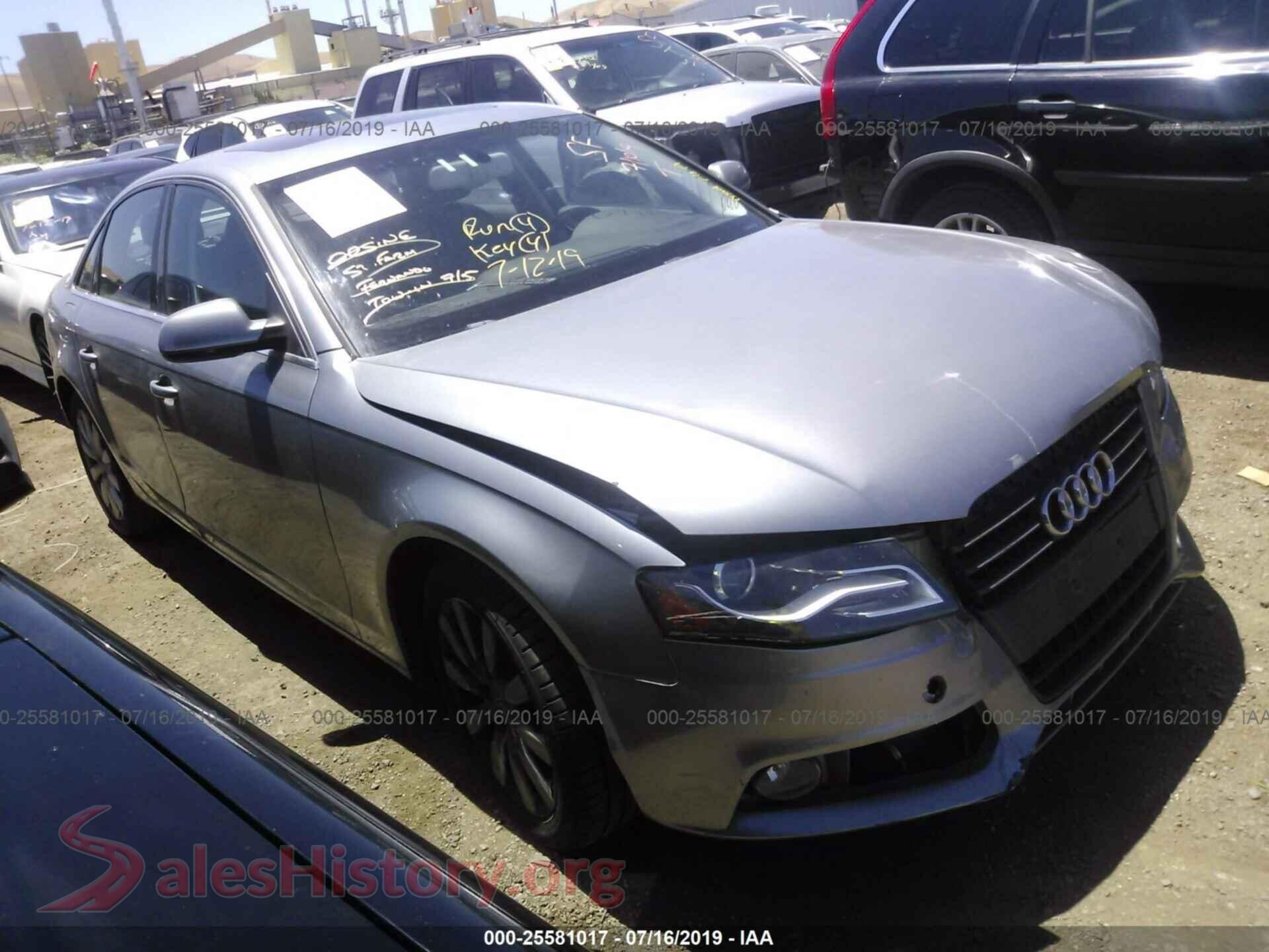 2011 AUDI A4 — VIN WAUEFAFL9BN028877