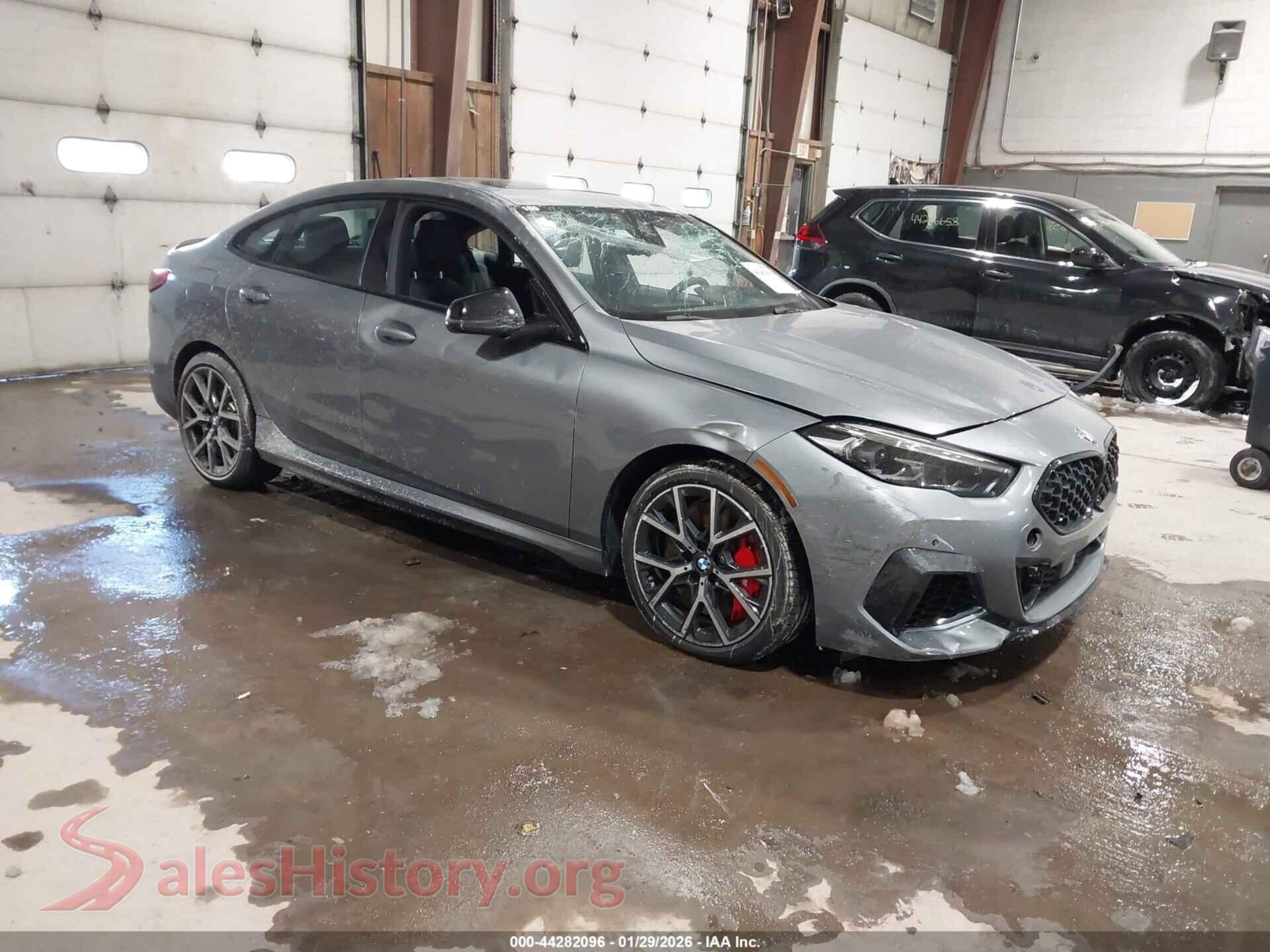2024 BMW M235 GRAN COUPE — VIN WBA13AL0XR7R84109