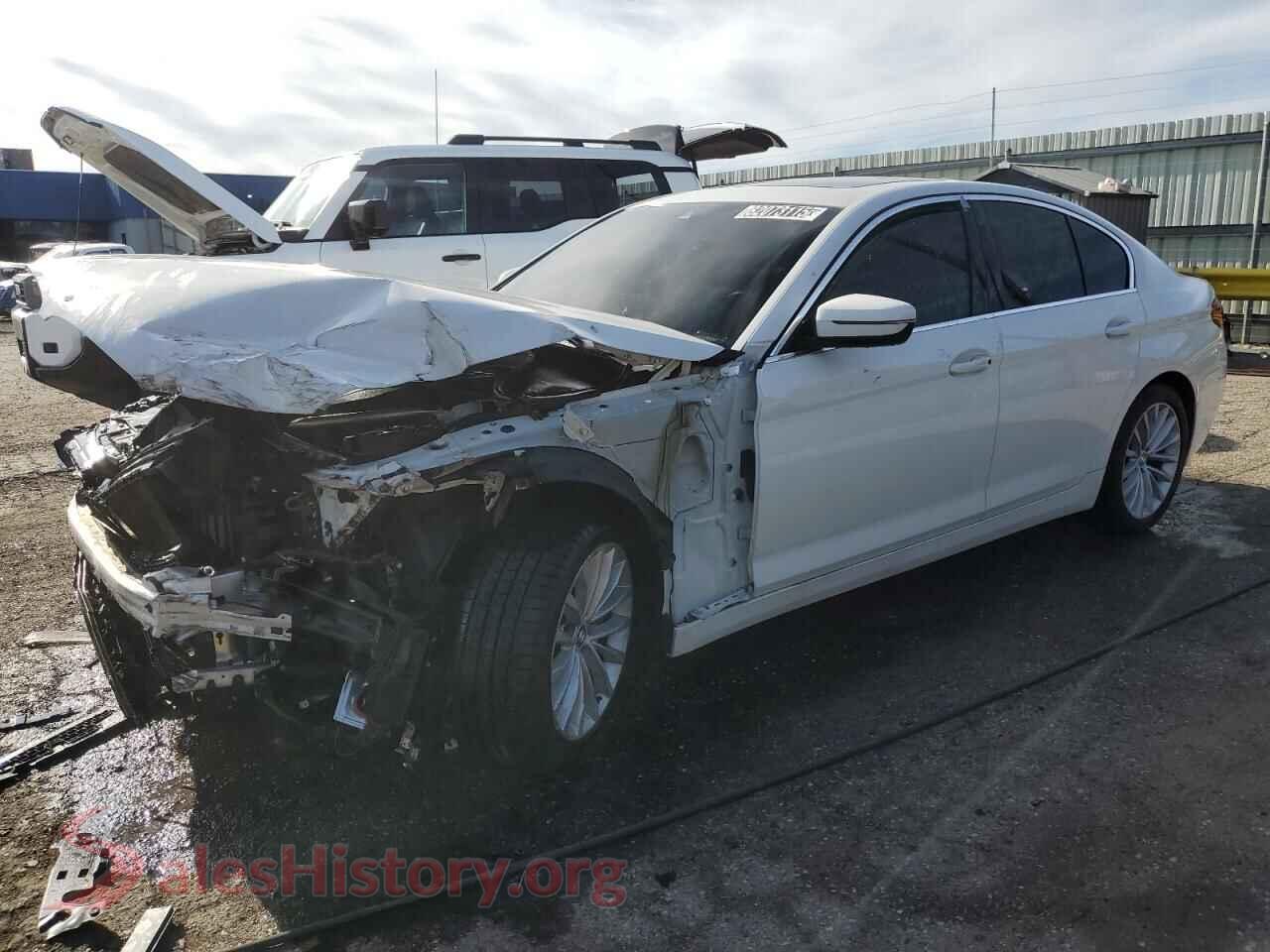 2021 BMW 5 SERIES — VIN WBA13BJ0XMCF92307