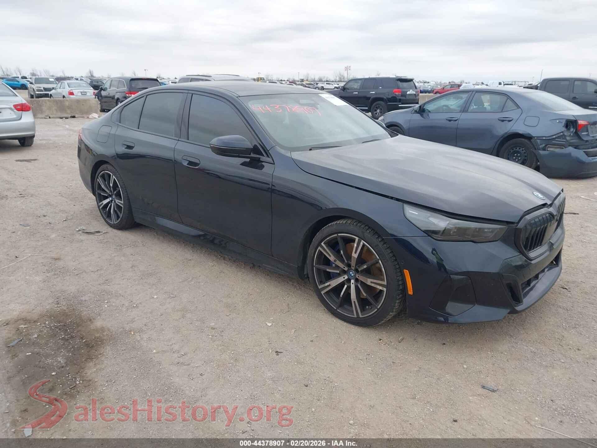 2025 BMW 550E — VIN WBA13FK03SCT75276