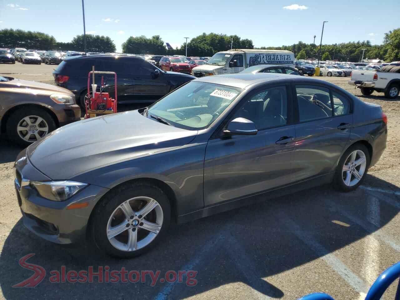 2013 BMW 3 SERIES — VIN WBA3A5G59DNP25031