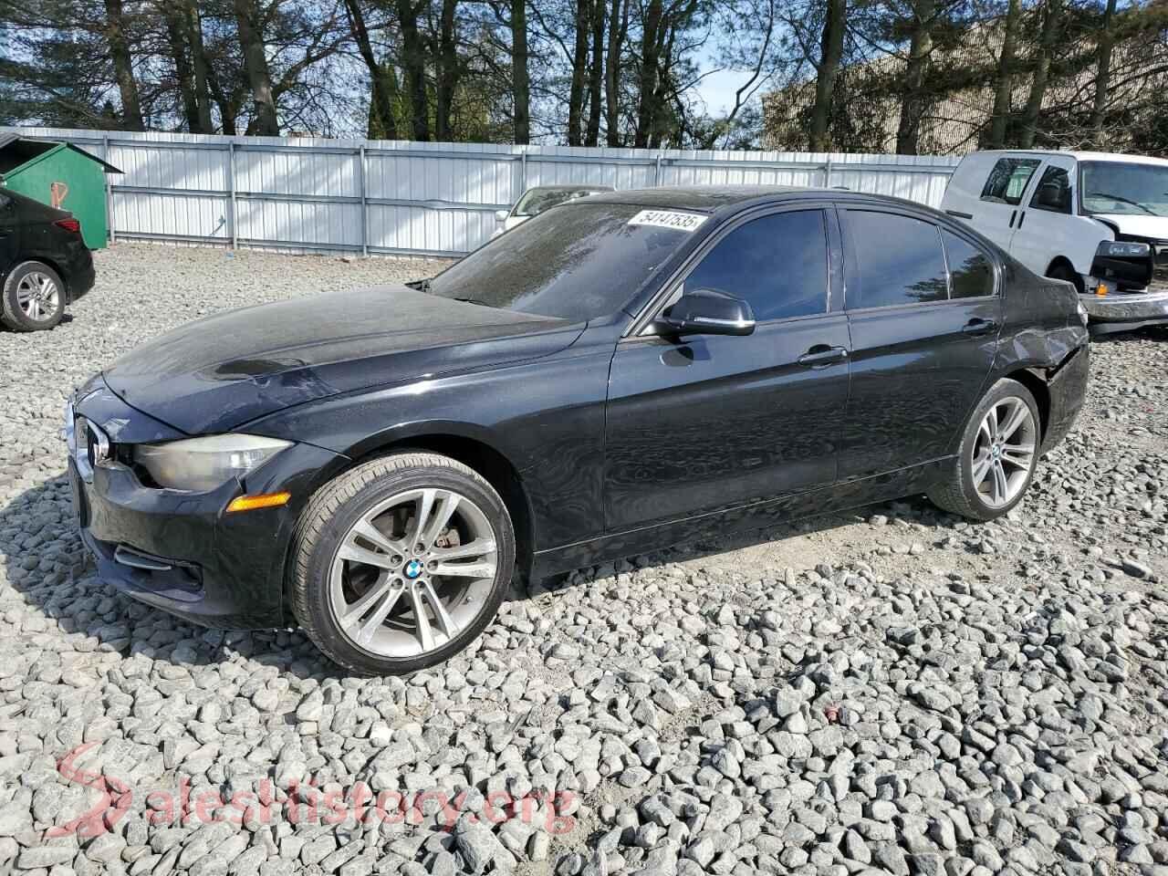 2013 BMW 3 SERIES — VIN WBA3B5G5XDNS01335