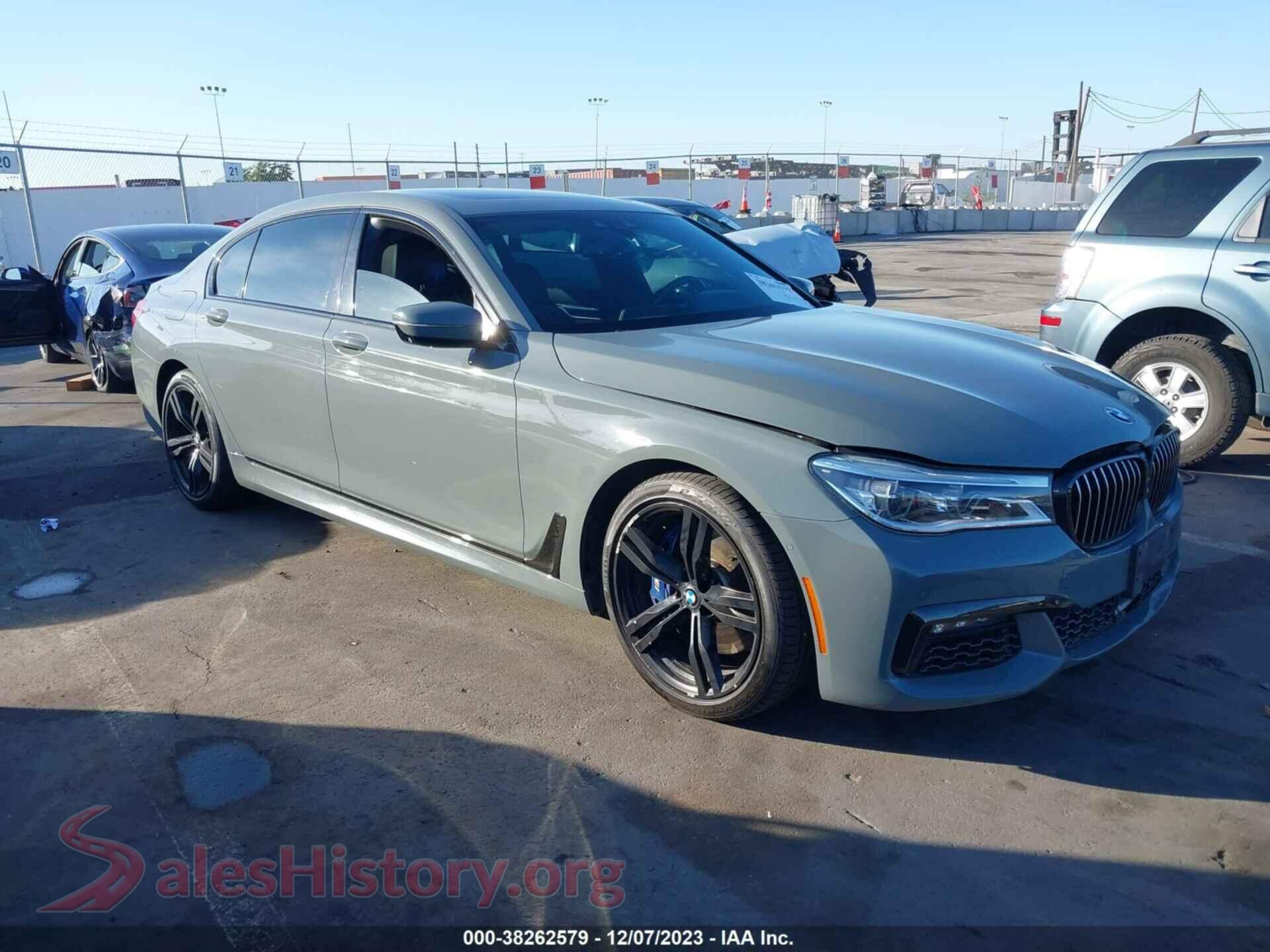 2018 BMW 750I — VIN WBA7F0C54JGM23917
