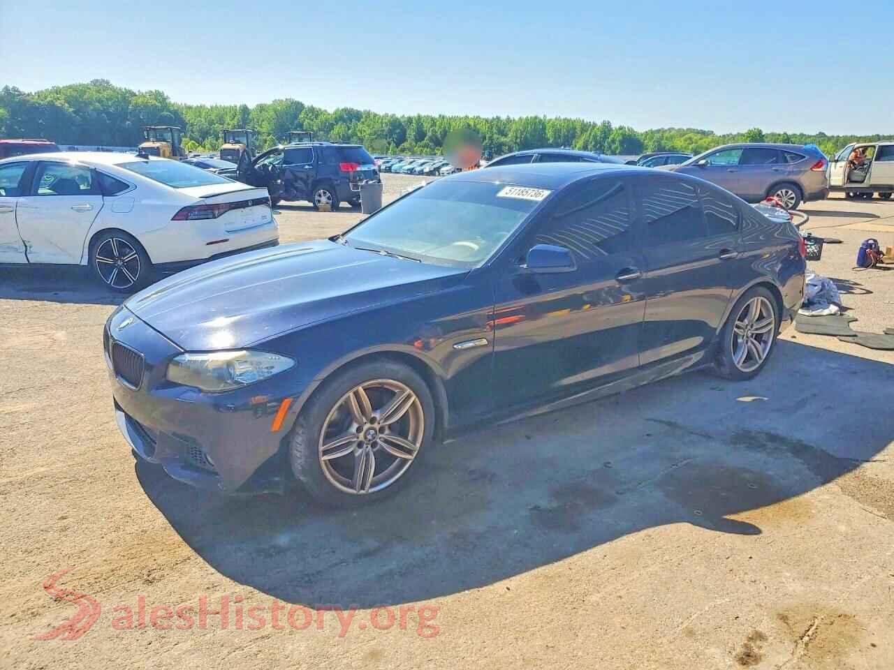 2013 BMW 5 SERIES — VIN WBAFR7C59DC829392