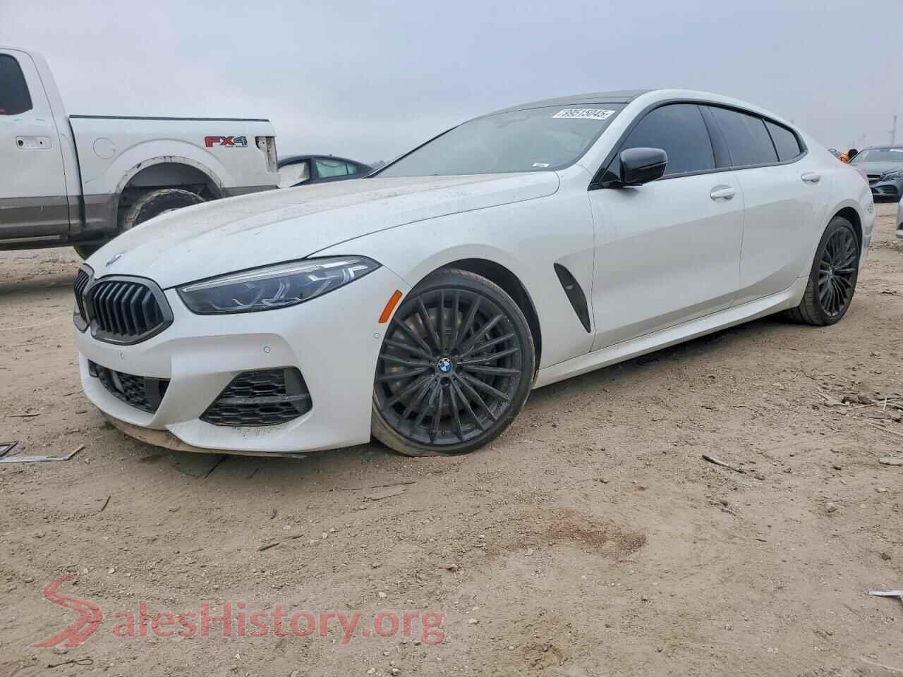 2022 BMW M8 — VIN WBAGV8C01NCH27406