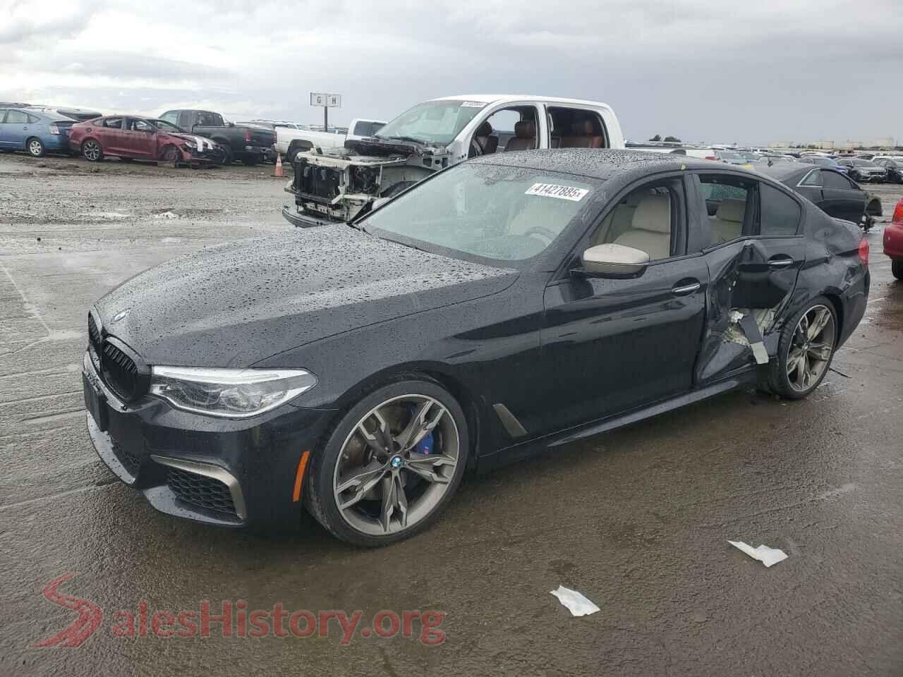 2018 BMW M5 — VIN WBAJB9C56JB049250