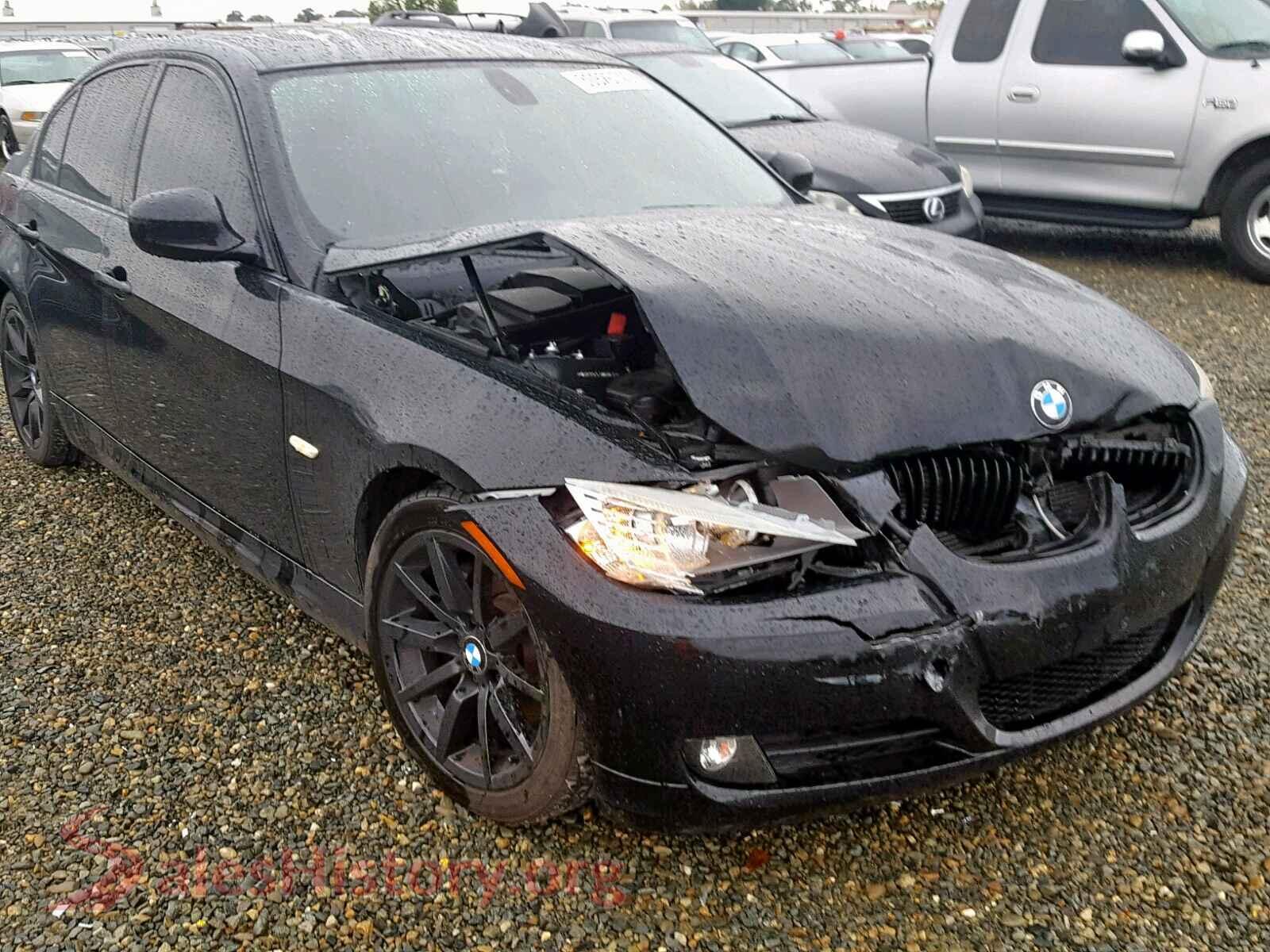 2011 BMW 3 SERIES — VIN WBAPH5G52BNM80714