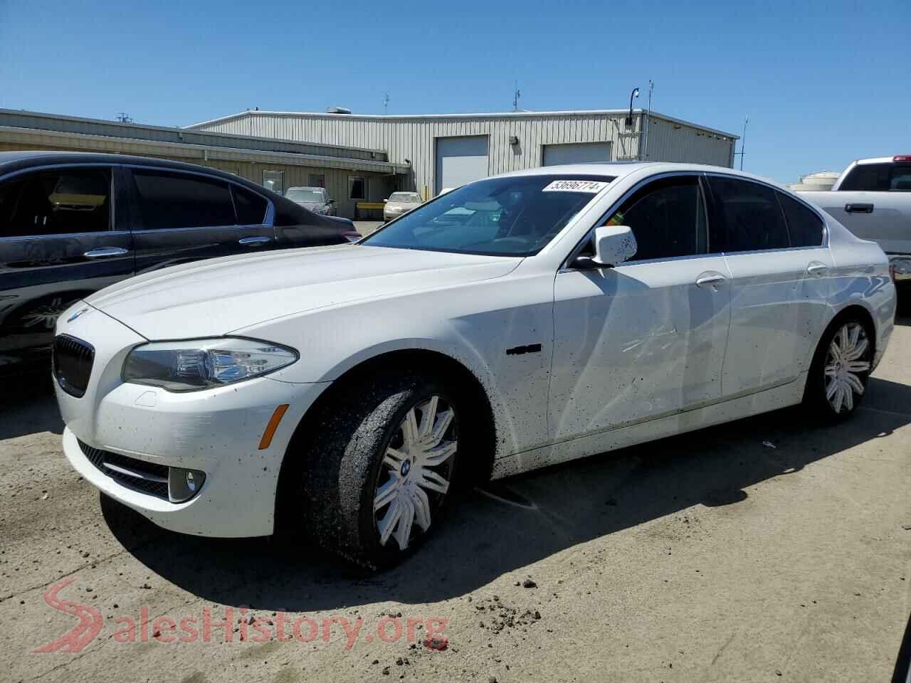 2013 BMW 5 SERIES — VIN WBAXG5C57DD228636