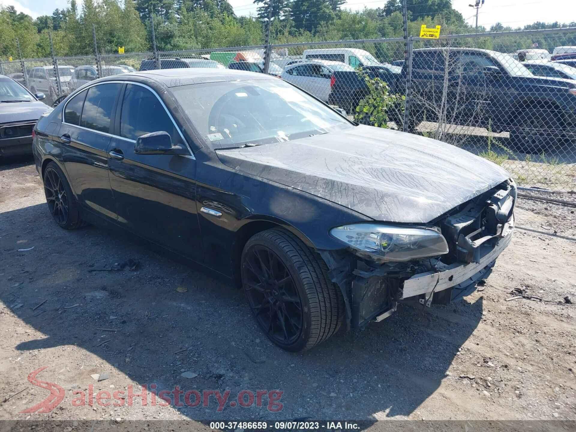 2013 BMW 5 SERIES — VIN WBAXH5C53DD112024