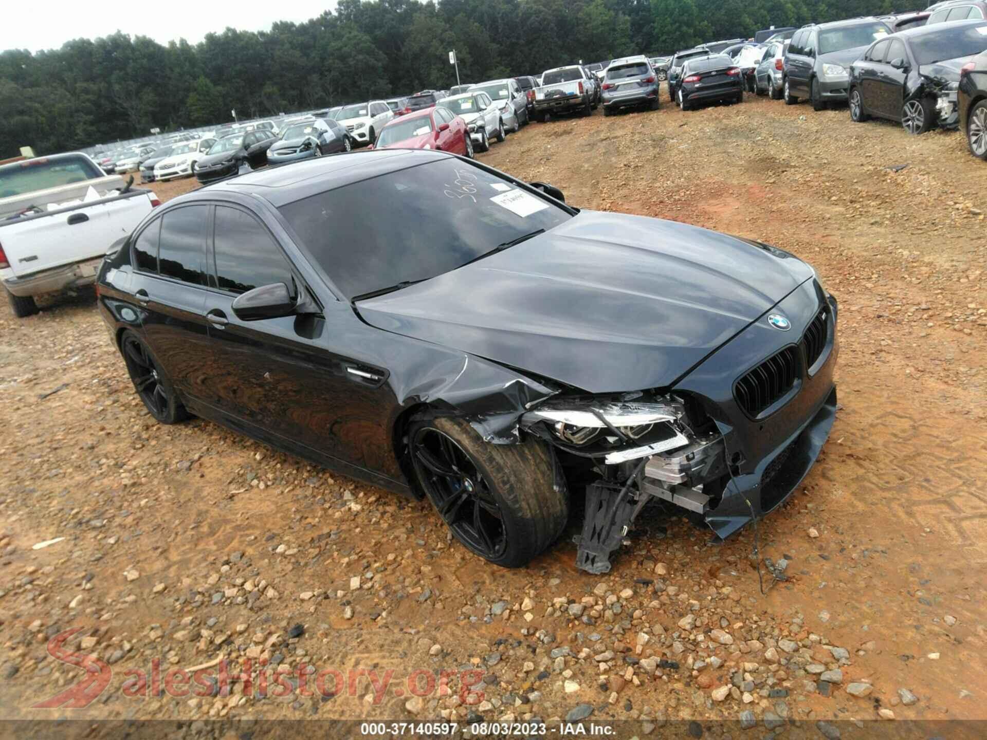 2015 BMW M5 — VIN WBSFV9C53FD594696