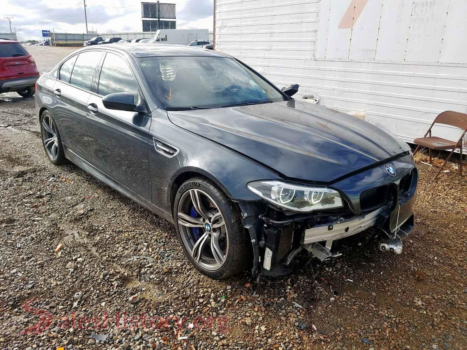 2015 BMW M5 — VIN WBSFV9C54FD595307