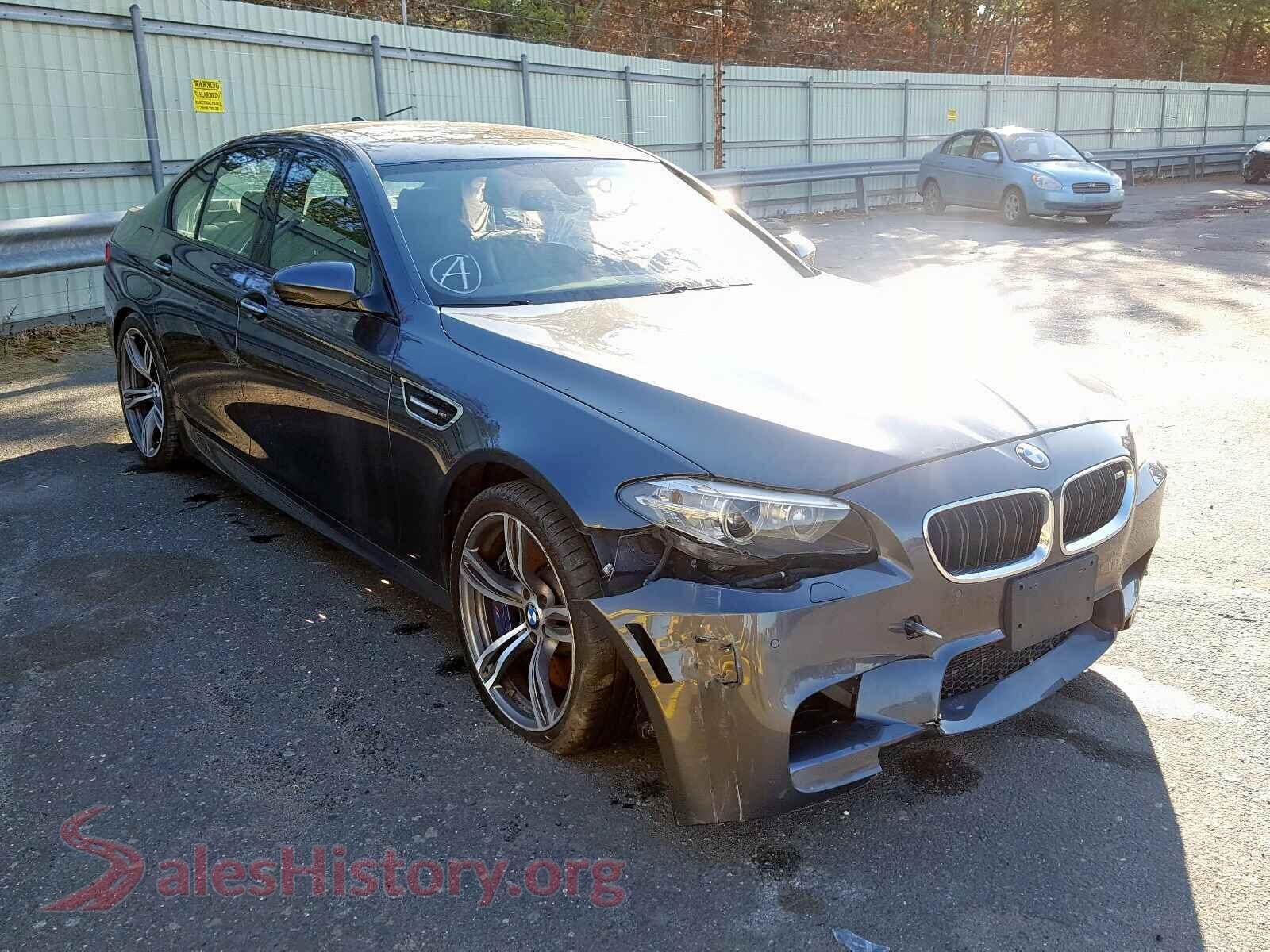 2015 BMW M5 — VIN WBSFV9C58FD595116