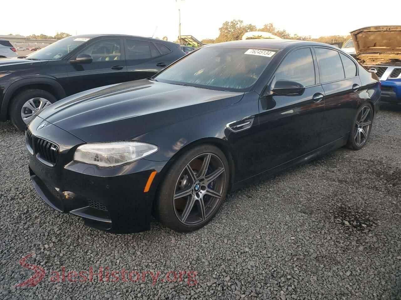2015 BMW M5 — VIN WBSFV9C5XFD594551