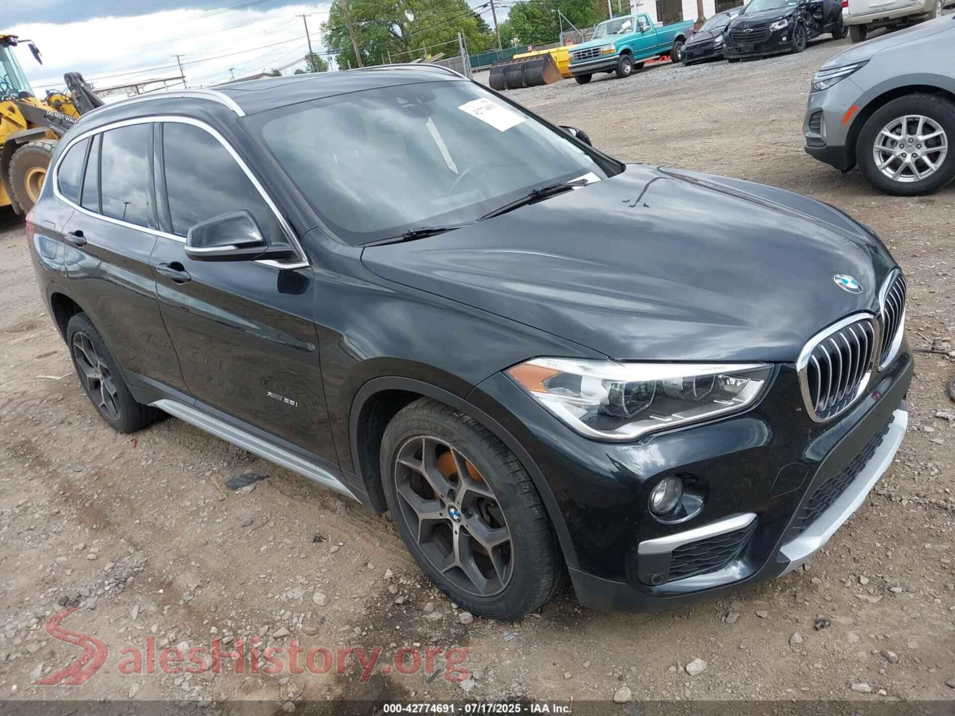 2017 BMW X1 — VIN WBXHT3C37H5F69935