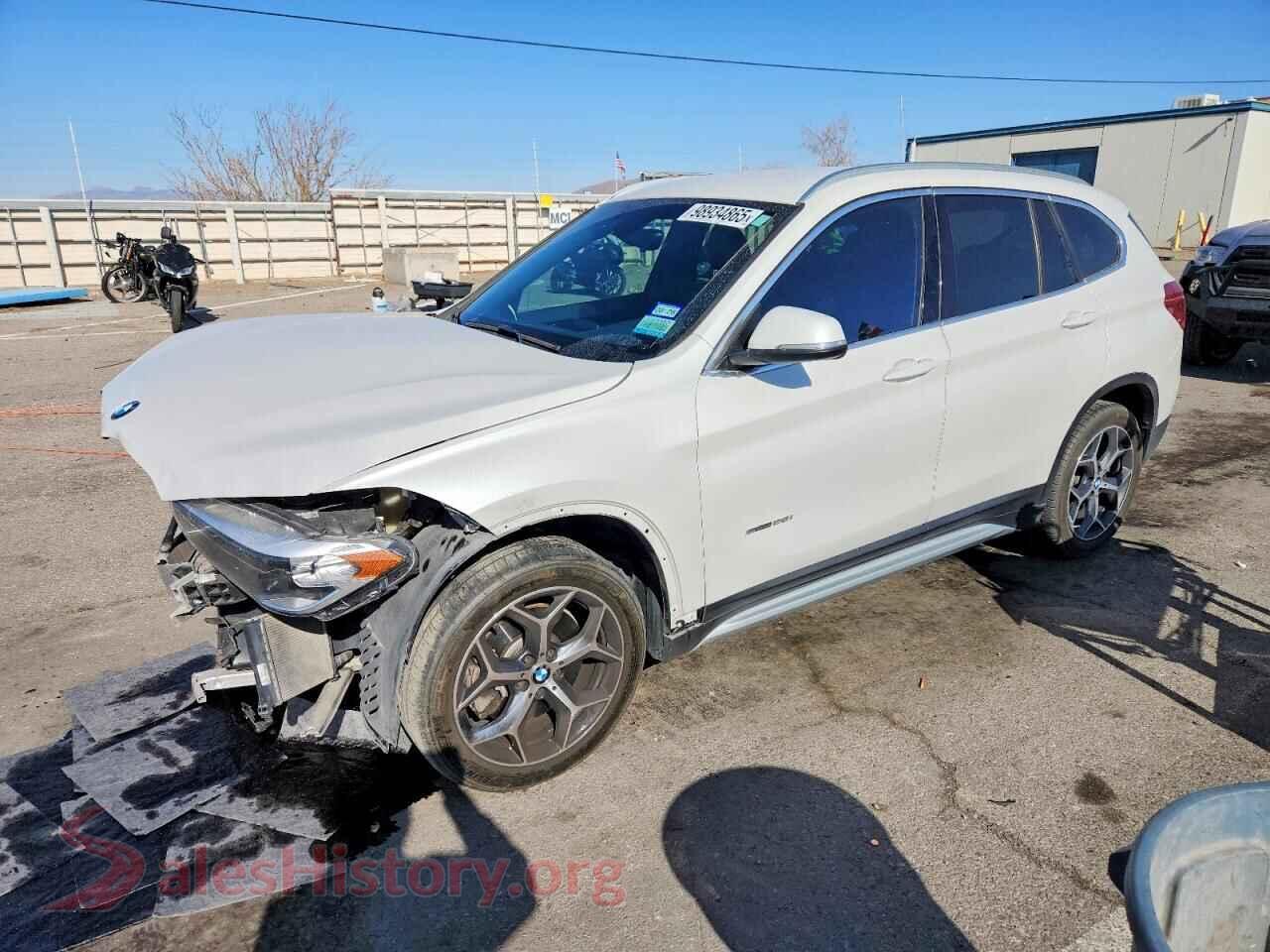 2018 BMW X1 — VIN WBXHU7C30J5H40129