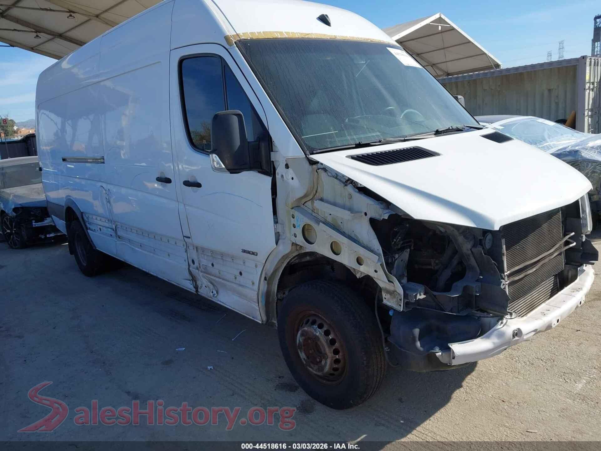 2015 MERCEDES-BENZ SPRINTER 3500 — VIN WD3PF1CCXFP147381