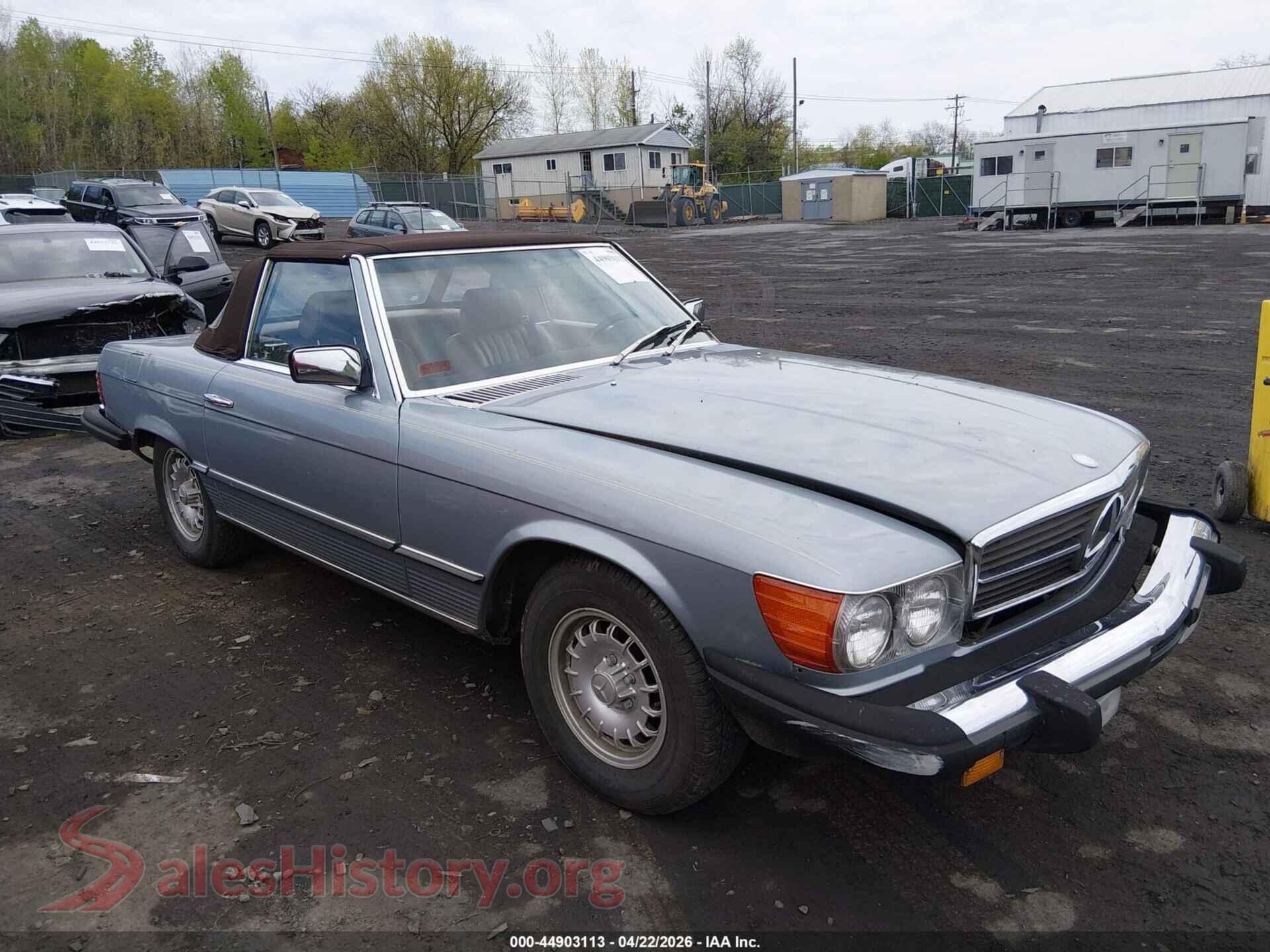 1982 MERCEDES-BENZ 380 — VIN WDBBA45A1CB014060
