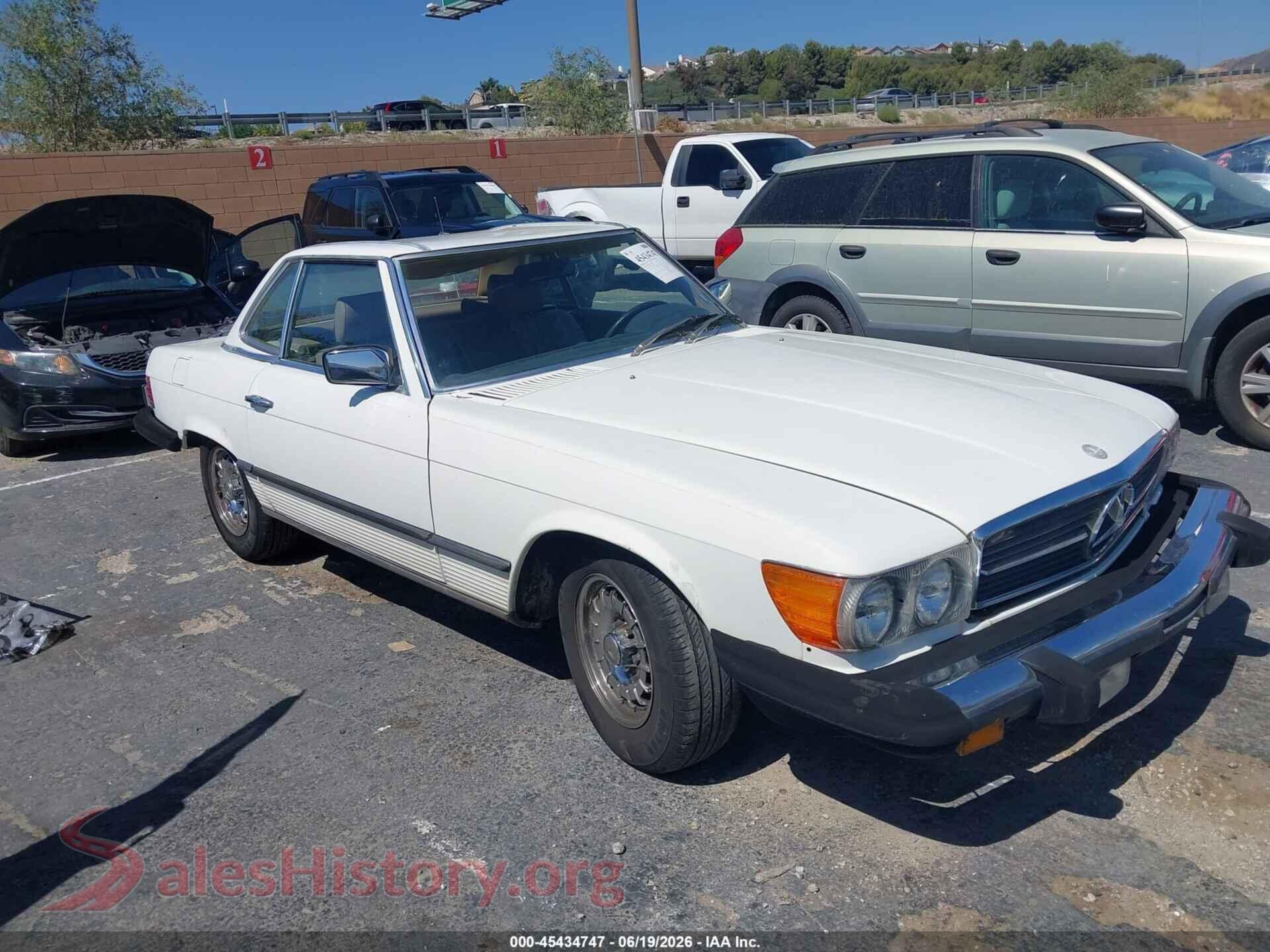 1983 MERCEDES-BENZ 380 — VIN WDBBA45A9DB024109