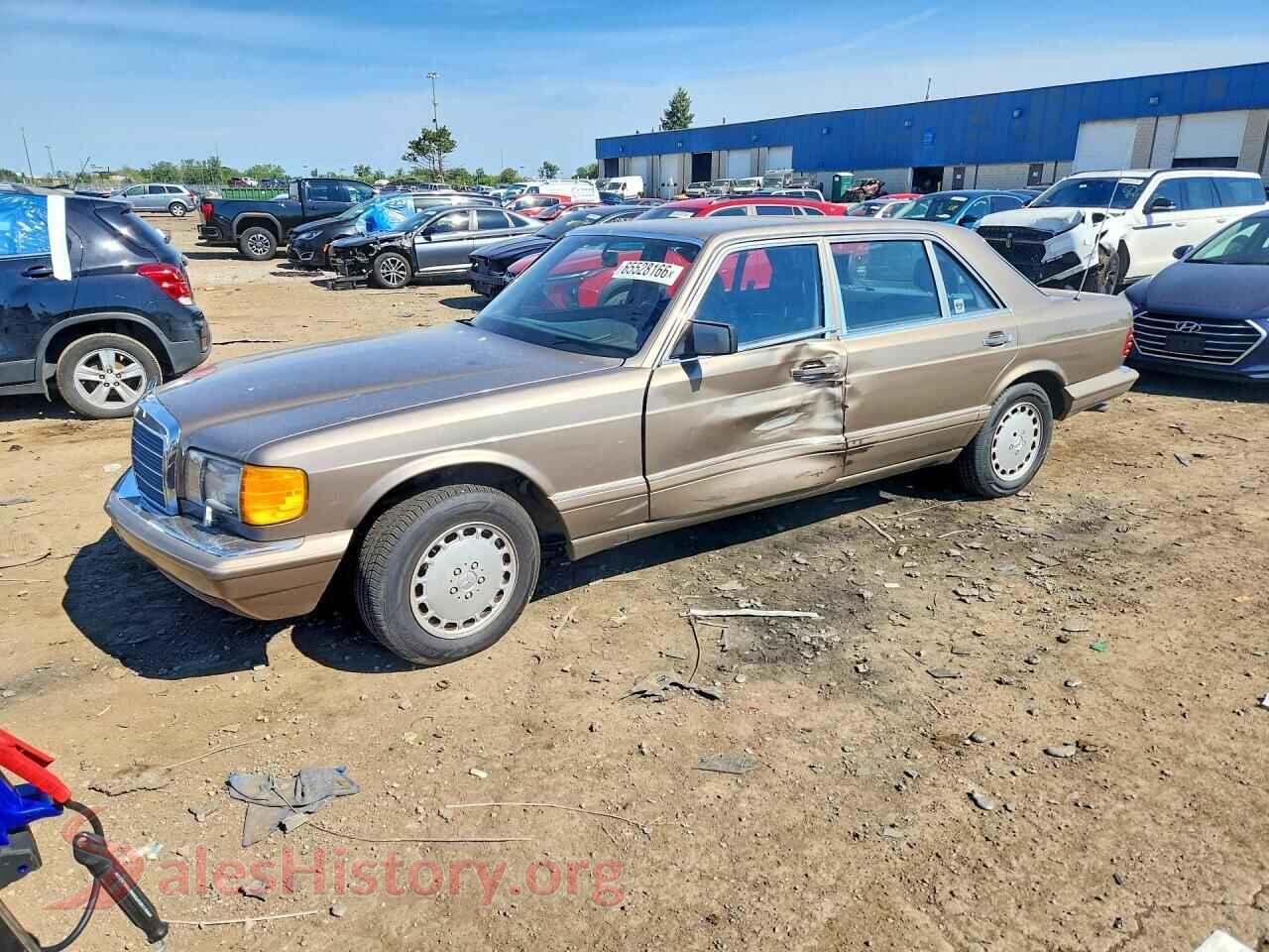 1988 MERCEDES-BENZ S-CLASS — VIN WDBCA35D8JA380173