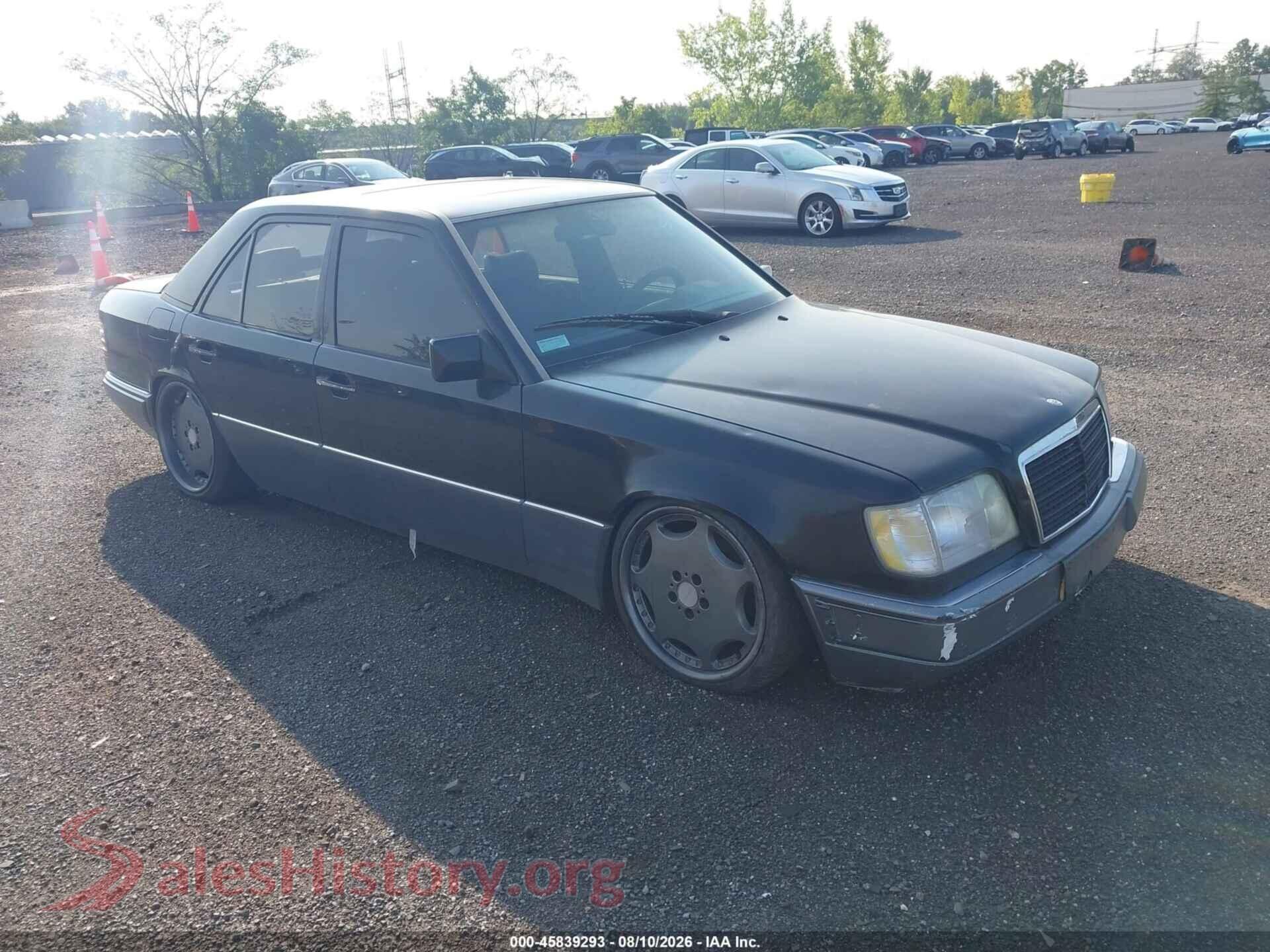 1994 MERCEDES-BENZ E — VIN WDBEA32E1RC035850
