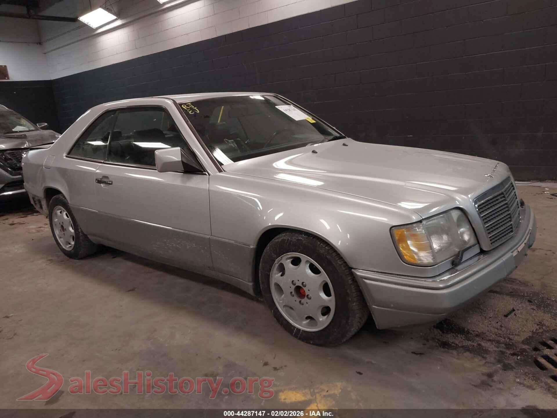 1994 MERCEDES-BENZ E — VIN WDBEA52E1RC014928