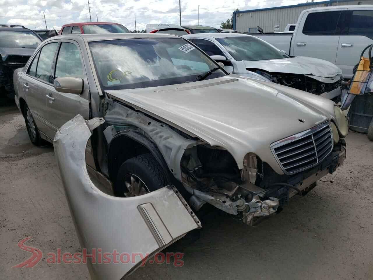 2000 MERCEDES-BENZ E-CLASS — VIN WDBJF82J9YX036911
