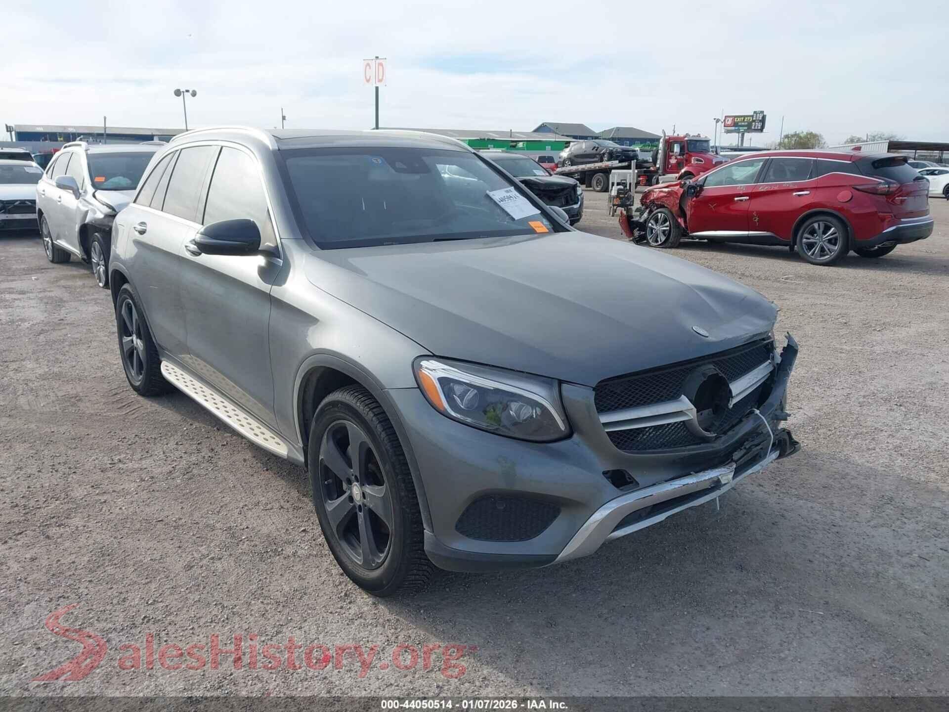 2016 MERCEDES-BENZ GLC 300 — VIN WDC0G4JB3GF060293