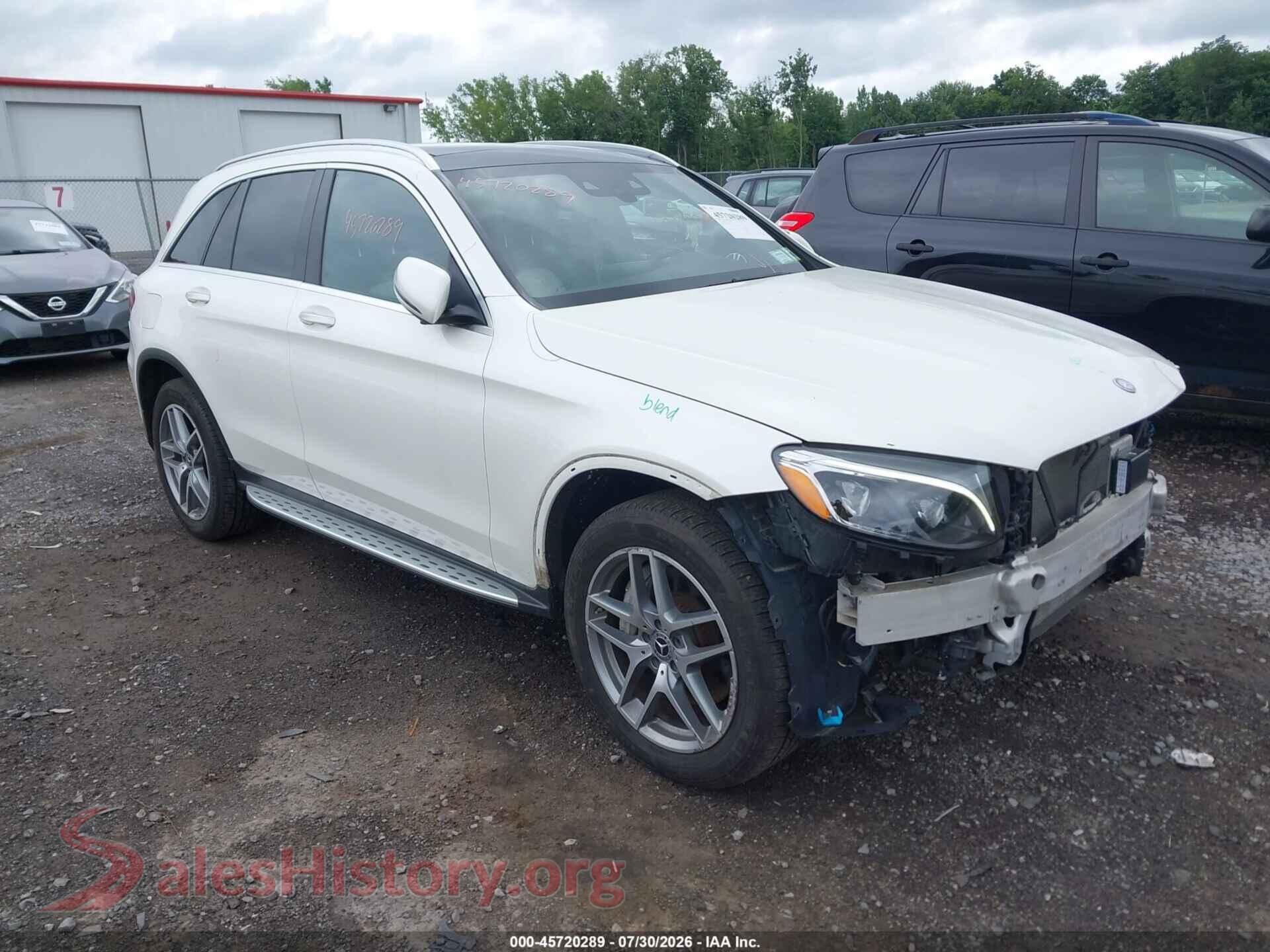 2017 MERCEDES-BENZ GLC 300 — VIN WDC0G4KB8HF217610