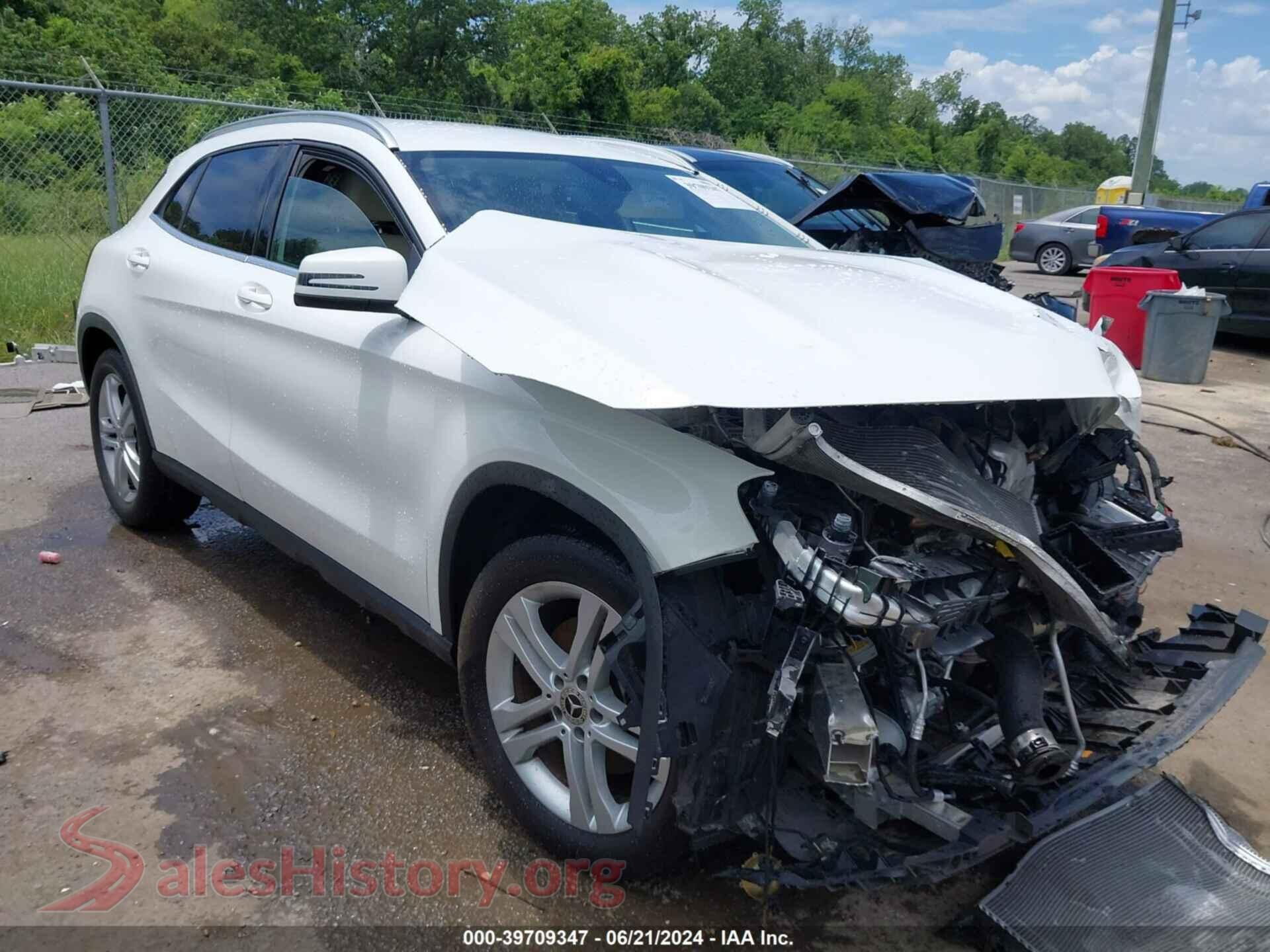 2019 MERCEDES-BENZ GLA 250 — VIN WDCTG4EB9KU001602