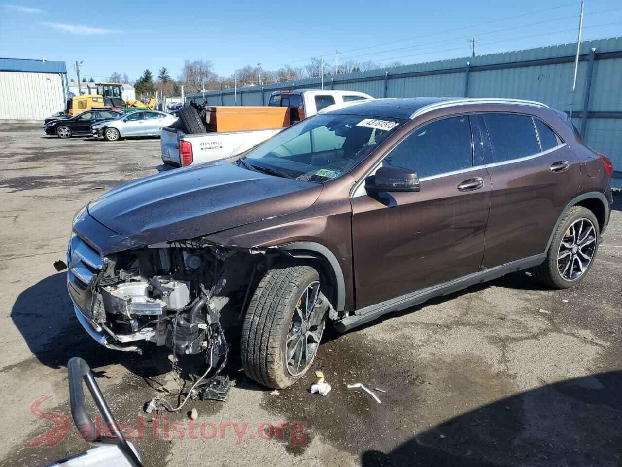 2015 MERCEDES-BENZ GLA-CLASS — VIN WDCTG4GB8FJ040623