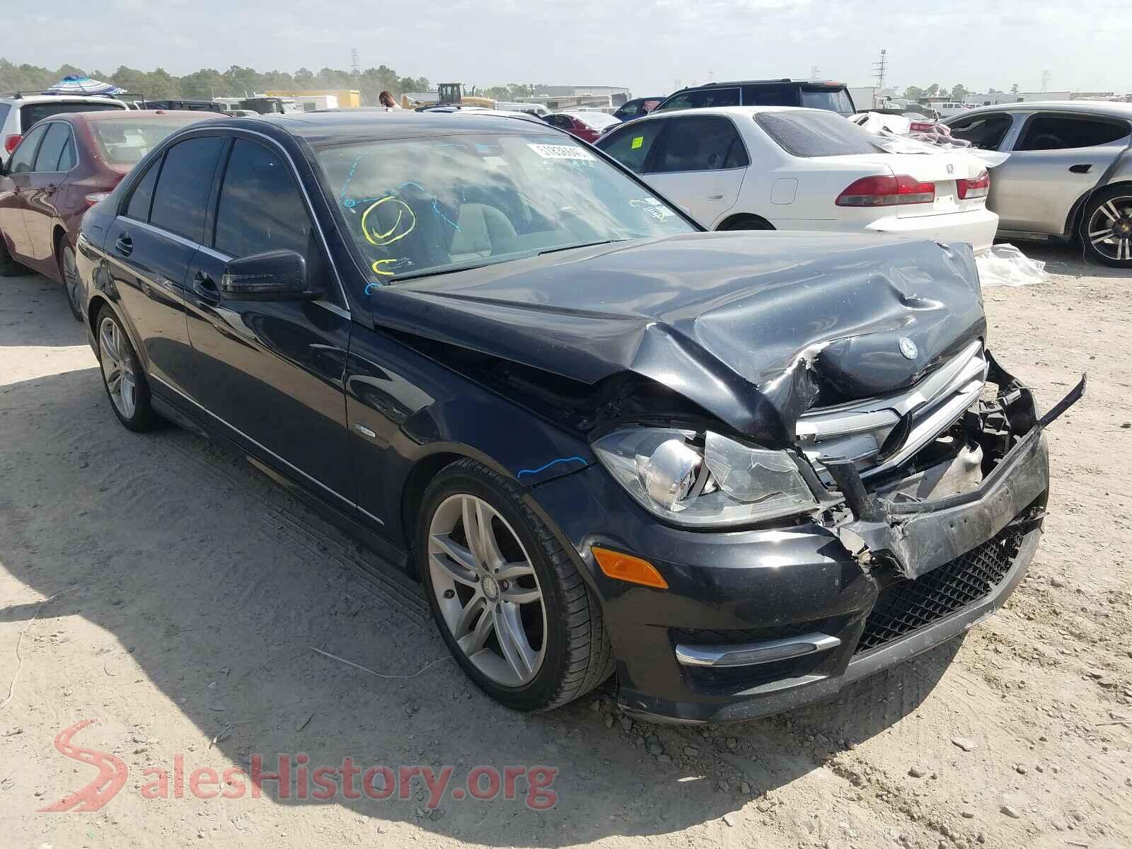 2012 MERCEDES-BENZ C CLASS — VIN WDDGF4HB0CR211683