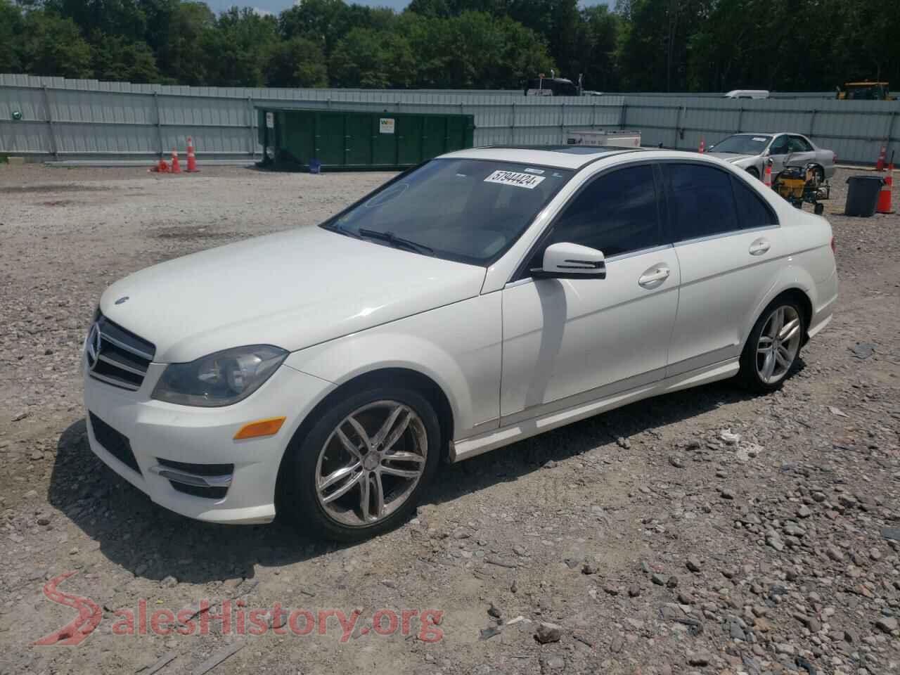 2014 MERCEDES-BENZ C-CLASS — VIN WDDGF4HB2EA961510