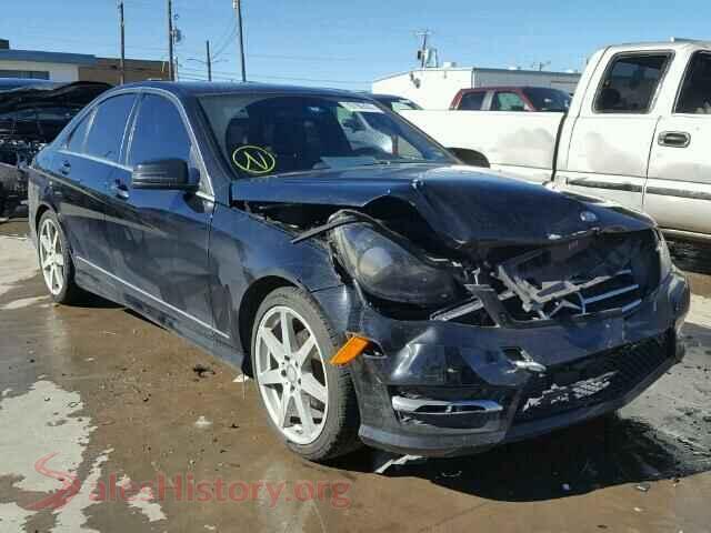 2014 MERCEDES-BENZ C250 — VIN WDDGF4HB2EG241248