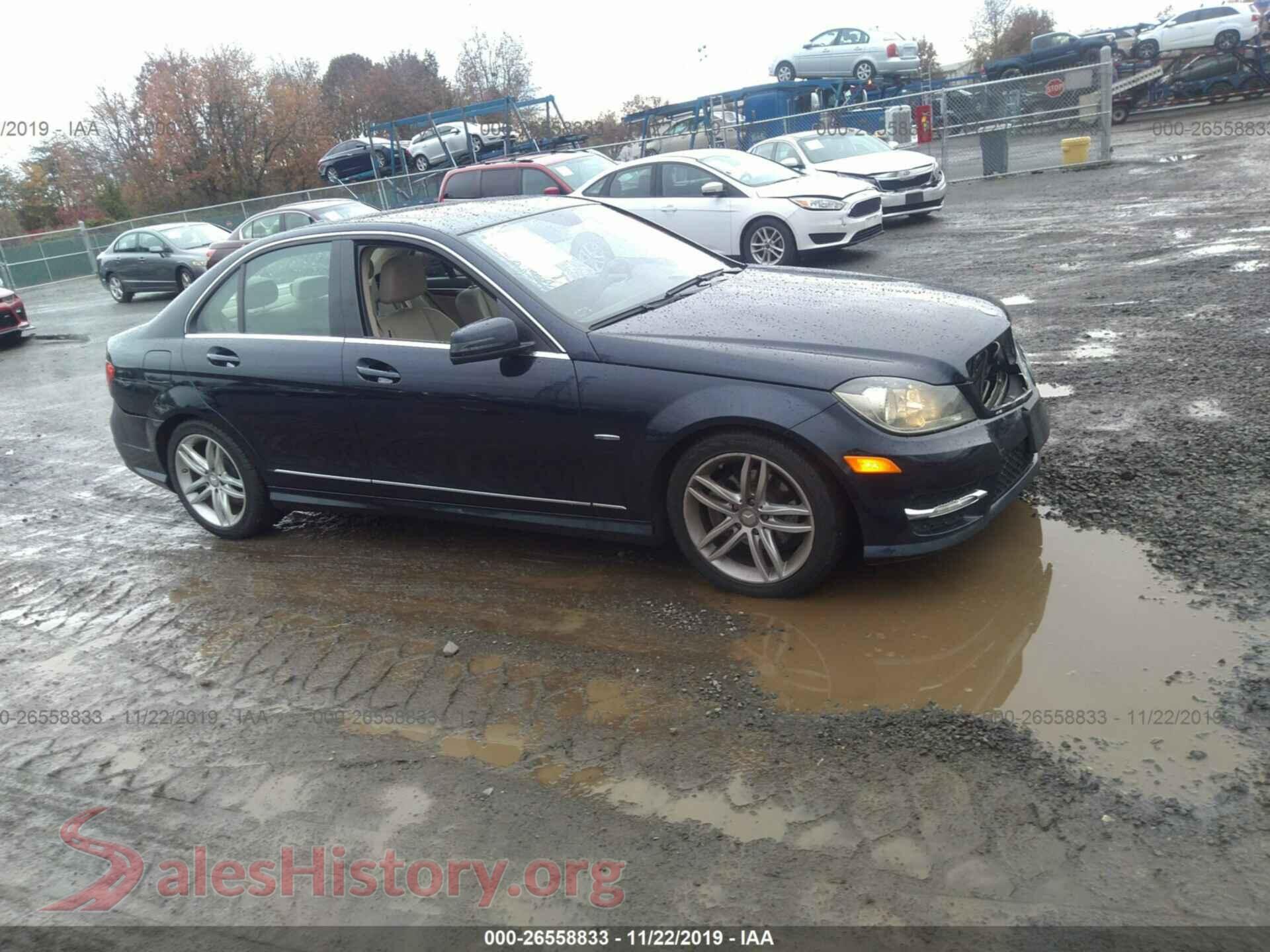 2012 MERCEDES-BENZ C — VIN WDDGF4HB4CR203456