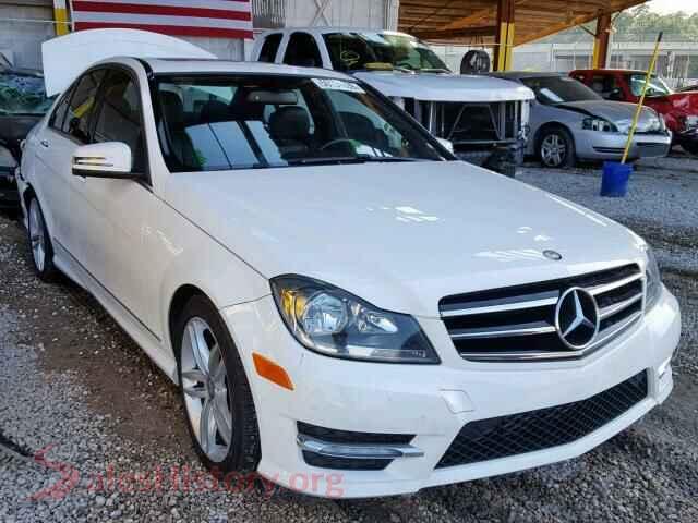 2014 MERCEDES-BENZ C 250 — VIN WDDGF4HB4EA934891