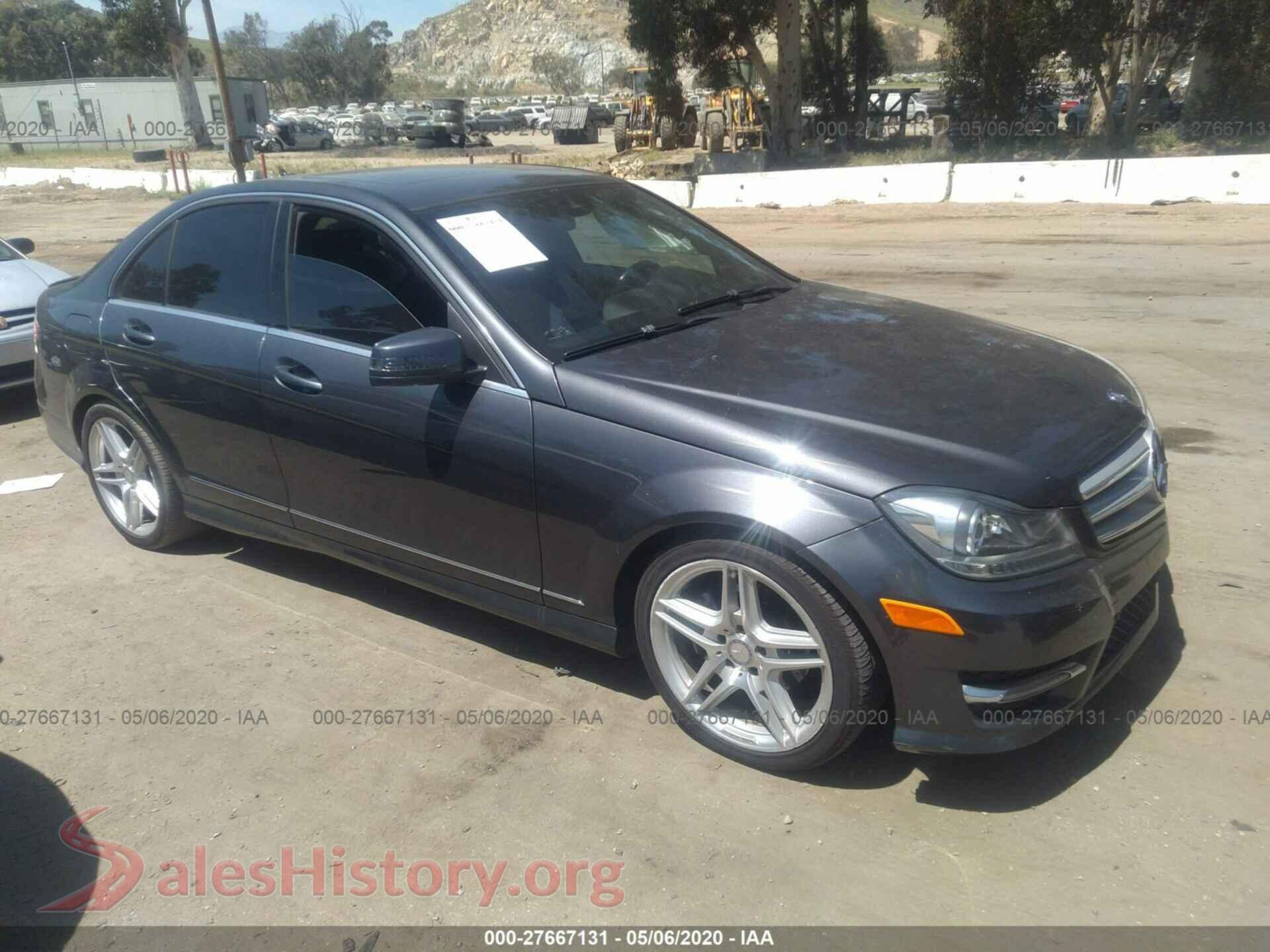 2013 Mercedes-benz C — VIN WDDGF4HB6DR252398